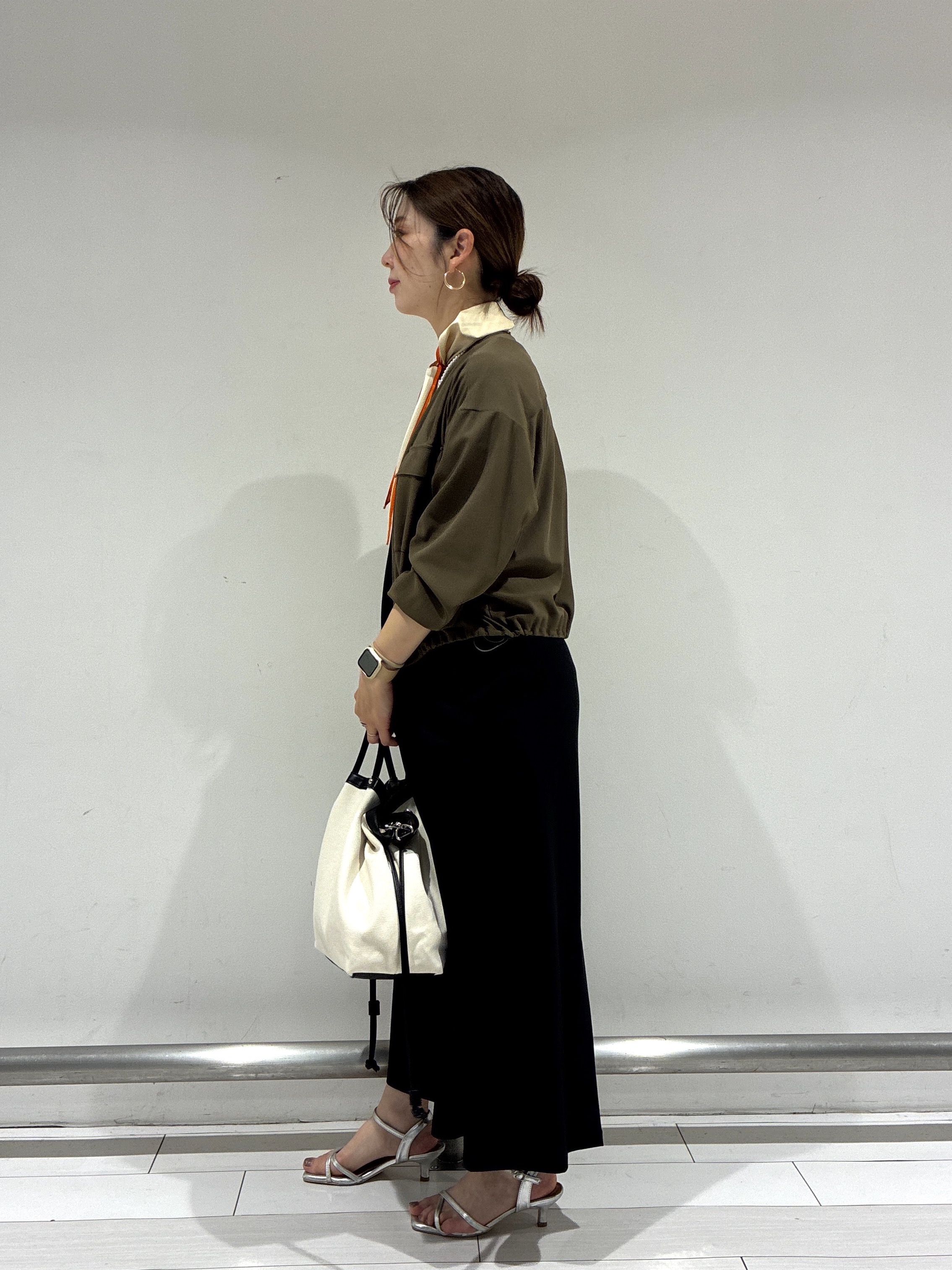 Rinさんの「UNTITLED｜【接触冷感/UVカット/遮熱/抗菌防臭】ライトプレーティングワンピース」を使ったコーディネート