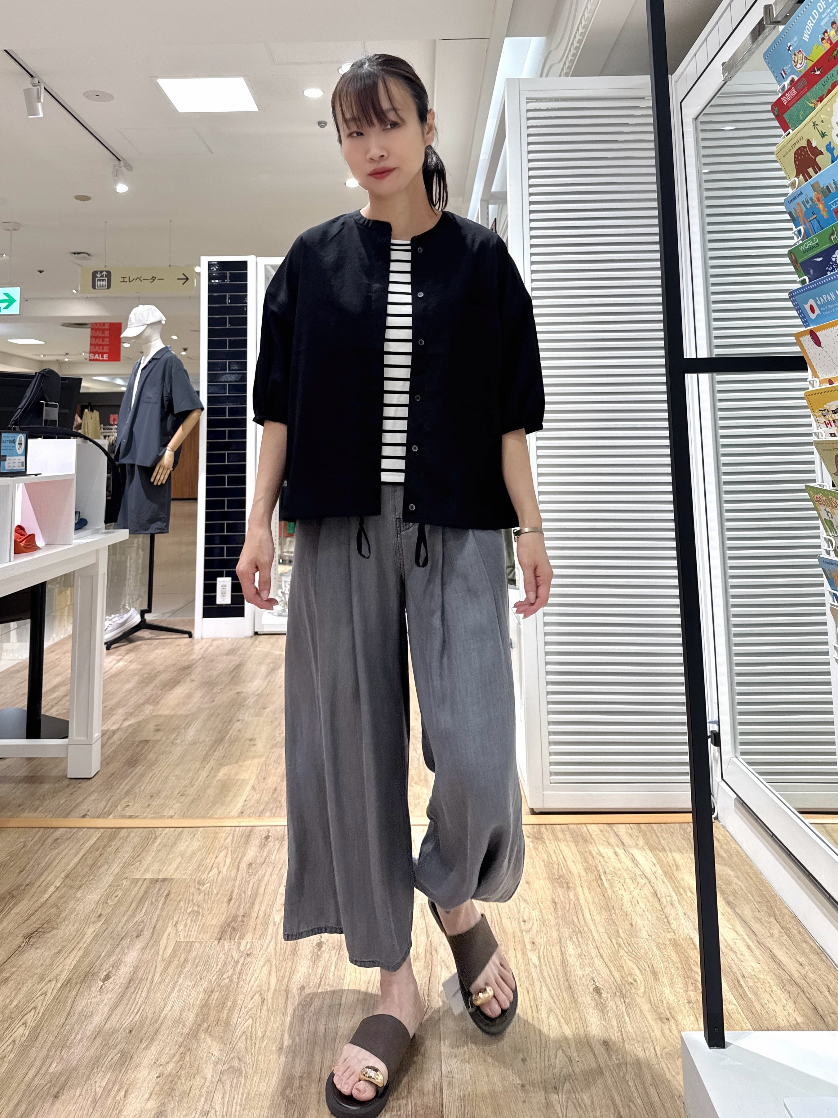 Junさんの「Dessin｜【高通気/セットアップ可】ハーフスリーブドロストシャツブラウス」を使ったコーディネート