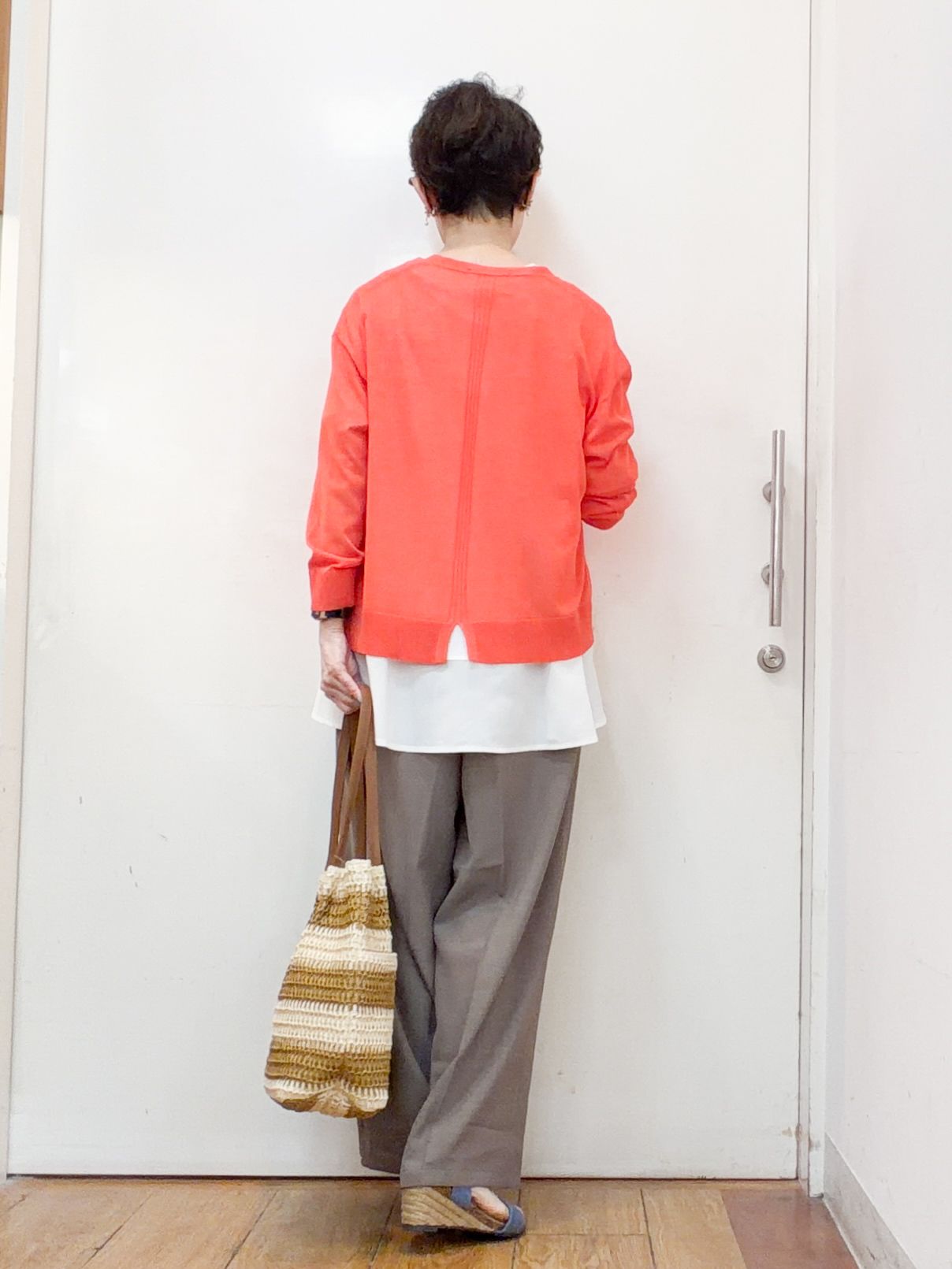 みぃさんの「SHOO･LA･RUE｜【ひんやり/洗濯機可/S-LL】オンにもオフにも マルチに使えるボタンレスカーディガン」を使ったコーディネート