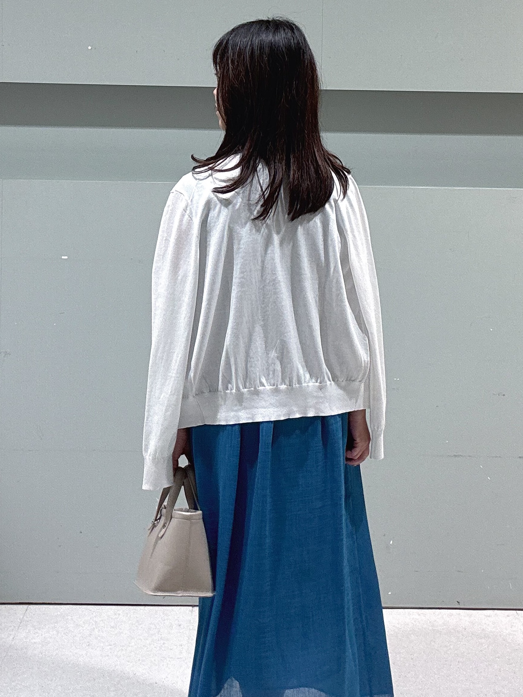 makiさんの「UNTITLED｜【9色展開/アンサンブル可】コットンクルーネックカーディガン」を使ったコーディネート