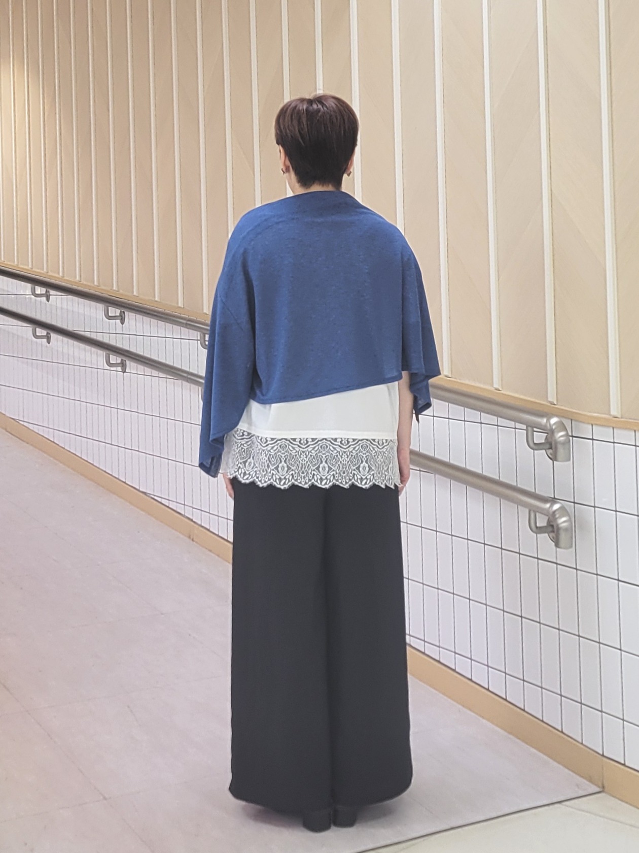 tomoさんの「COUP DE CHANCE｜【洗える】着流しカーディガン」を使ったコーディネート