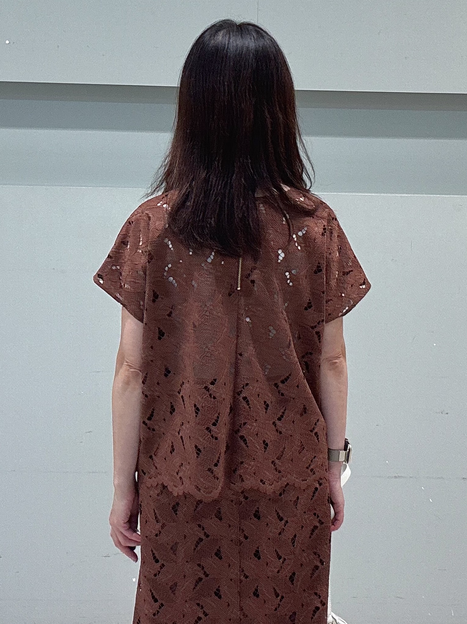 makiさんの「UNTITLED｜【セットアップ可能】リーフレースブラウス」を使ったコーディネート