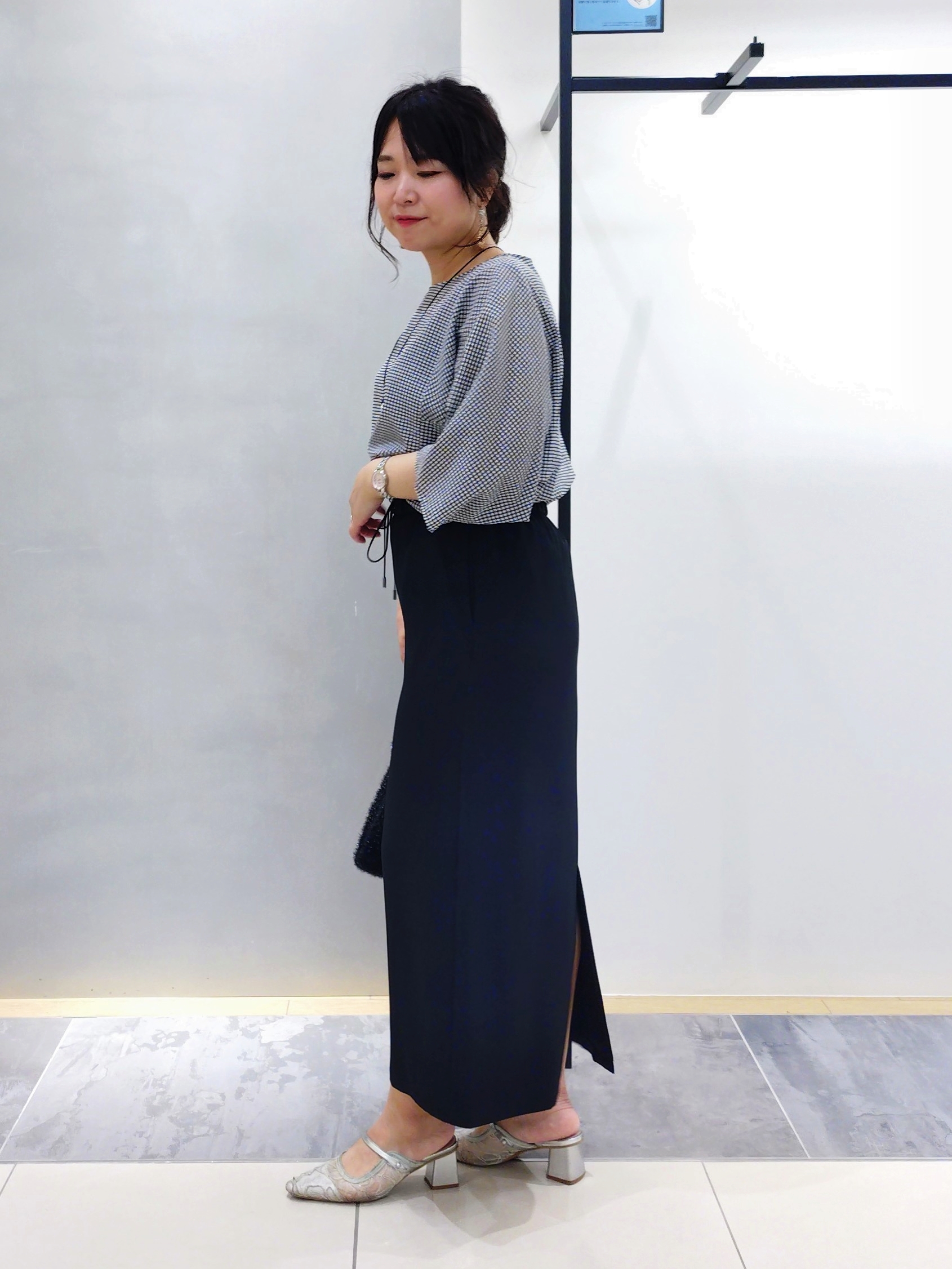 TOMOMIさんの「INDIVI｜【体型カバー】サッカーチェックドルマントップス」を使ったコーディネート