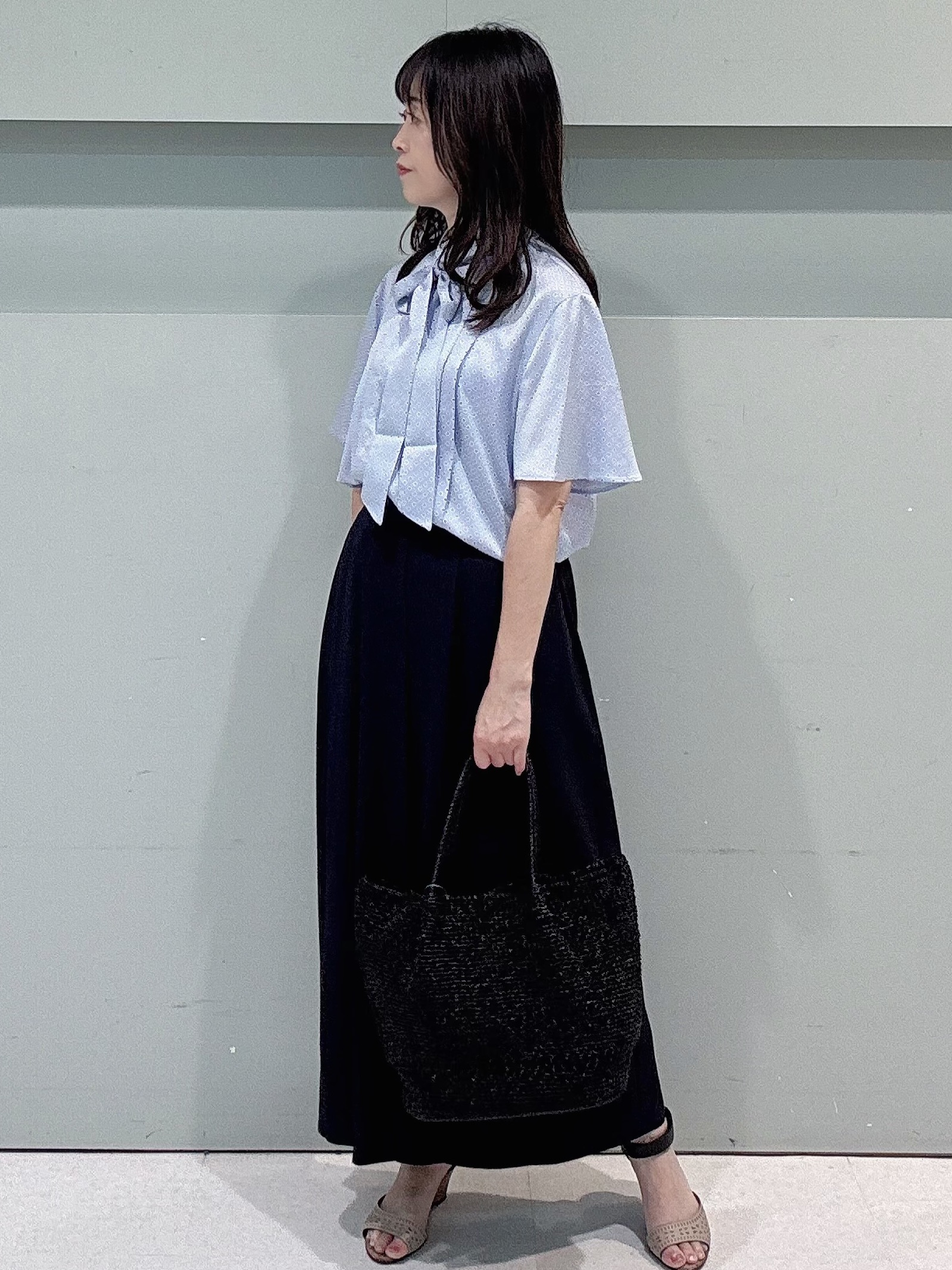 makiさんの「UNTITLED｜ダイヤジオメプリントブラウス」を使ったコーディネート