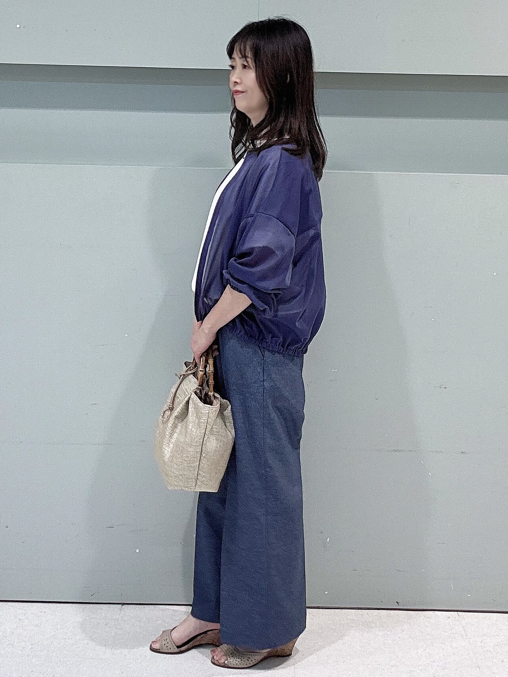 makiさんの「UNTITLED｜トリコットシアーブラウス」を使ったコーディネート