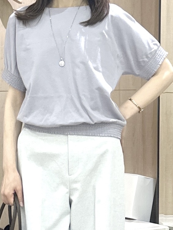 Miwaさんの「UNTITLED｜【接触冷感/汗染み防止/吸水速乾/UVカット】シャーリングプルオーバー」を使ったコーディネート