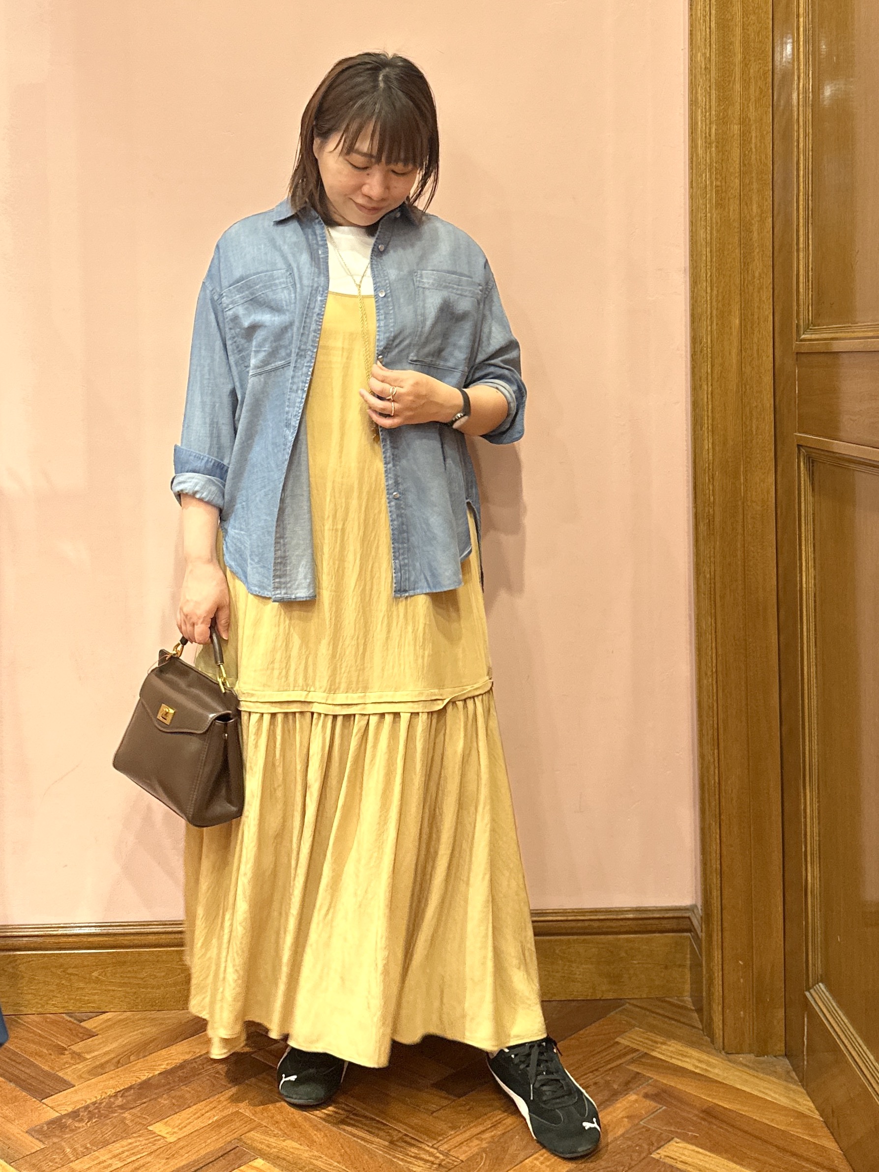 komatsuさんの「DRESSTERIOR｜【接触冷感／抗菌防臭／消臭】アイスクリアコットンフレンチスリーブT」を使ったコーディネート
