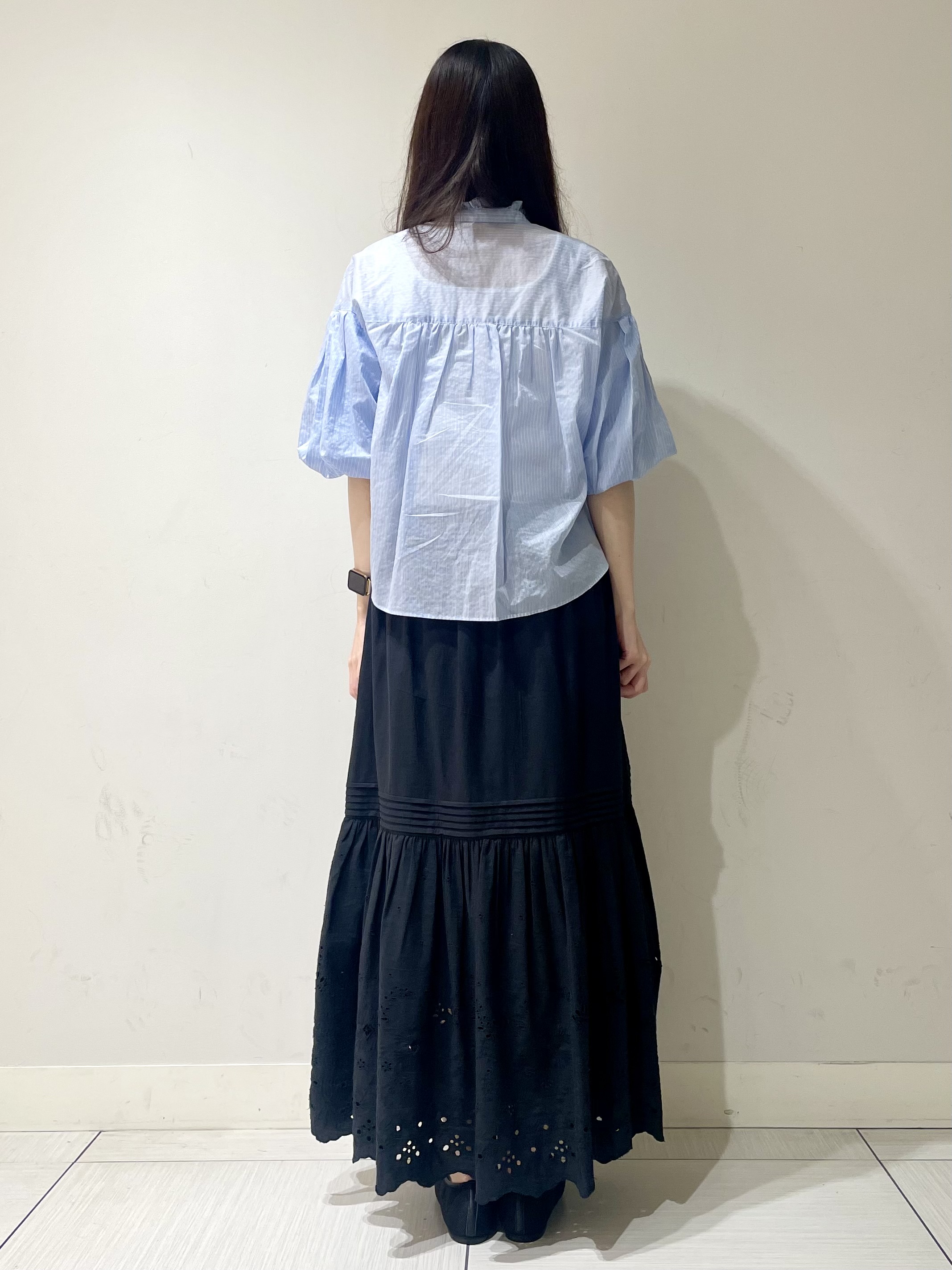 ことさんの「DRESSTERIOR｜【1枚で着映え/ウォッシャブル】ストライプスタンドフリルボリュームスリーブブラウス」を使ったコーディネート