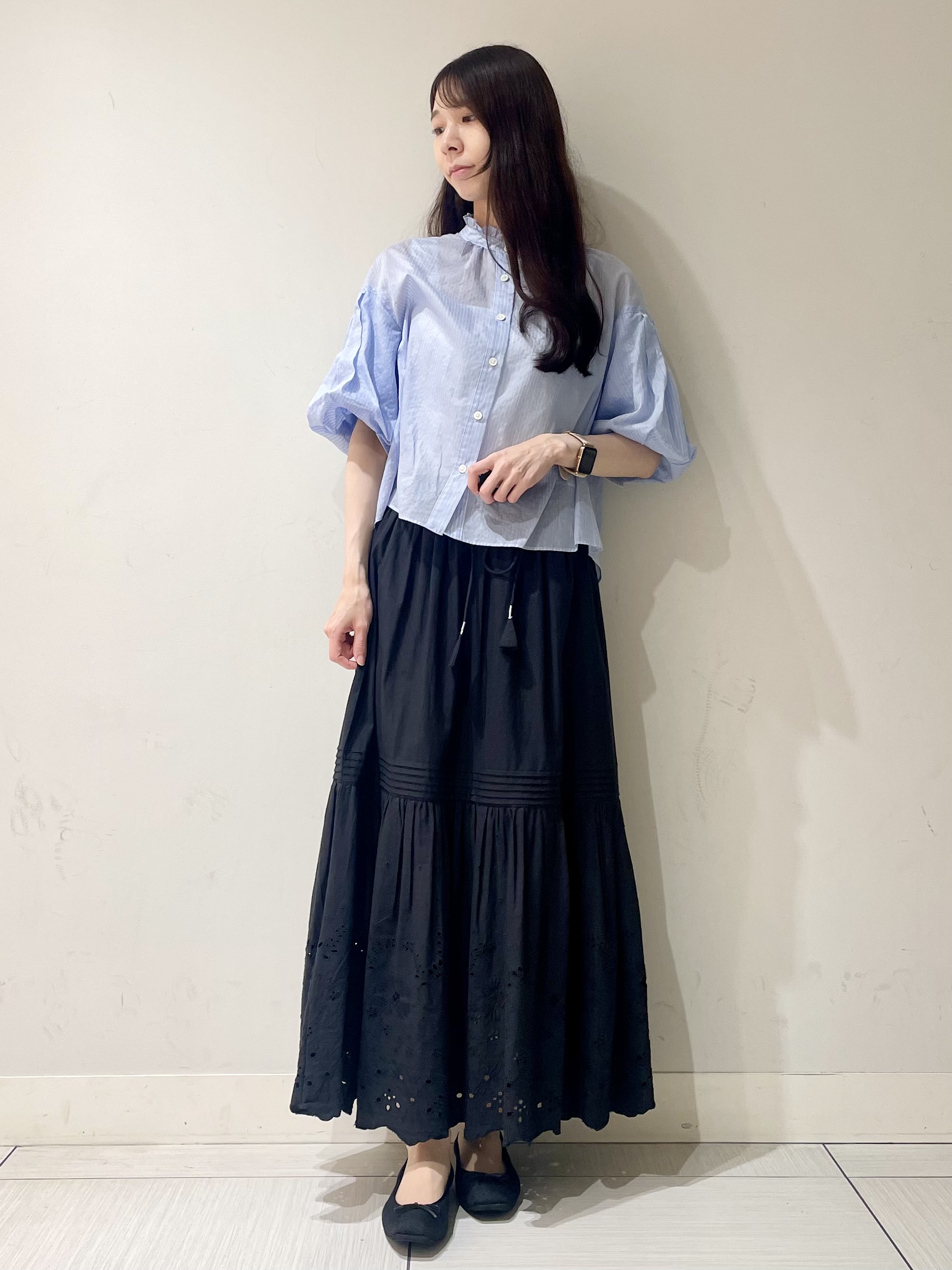 ことさんの「DRESSTERIOR｜【1枚で着映え/ウォッシャブル】ストライプスタンドフリルボリュームスリーブブラウス」を使ったコーディネート