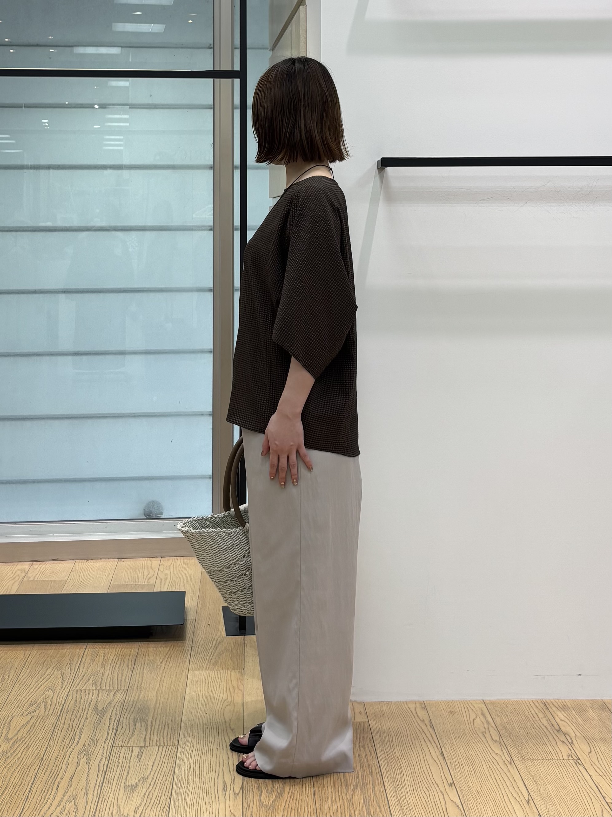 asamiさんの「INDIVI｜【体型カバー】サッカーチェックドルマントップス」を使ったコーディネート