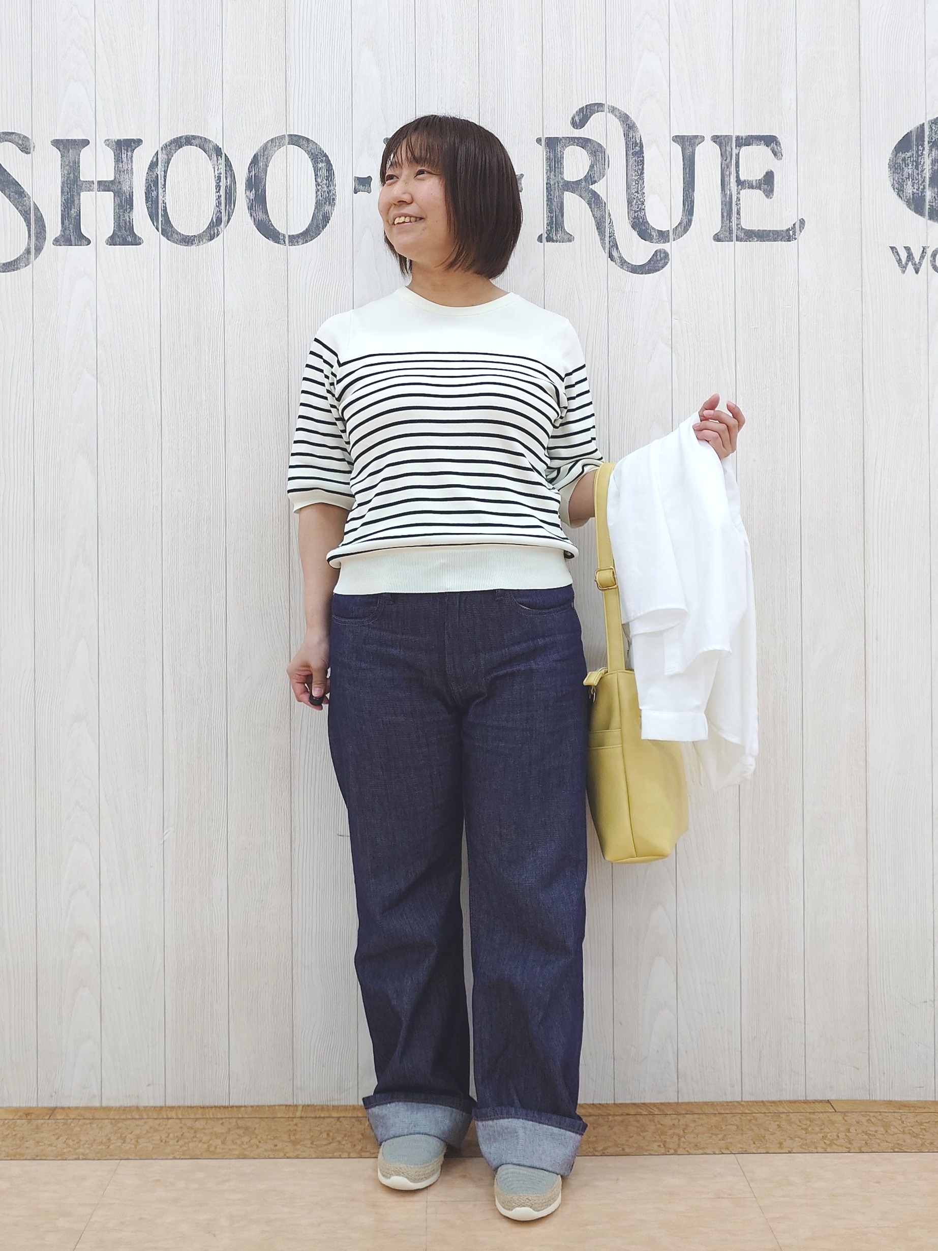 とろろさんの「SHOO･LA･RUE｜【さらり快適/洗濯機可/S-LL】UVカット機能付き ライトな着心地 ひんやりシャツパーカ」を使ったコーディネート