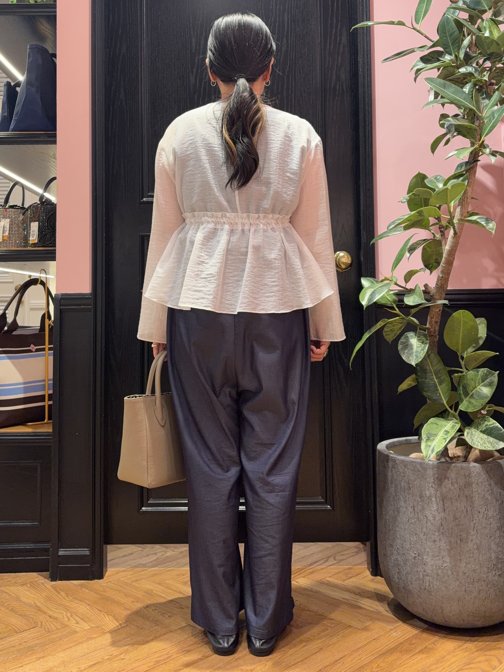 SAKAIさんの「DRESSTERIOR｜【ウォッシャブル】フレンチスリーブ コンビネゾン」を使ったコーディネート