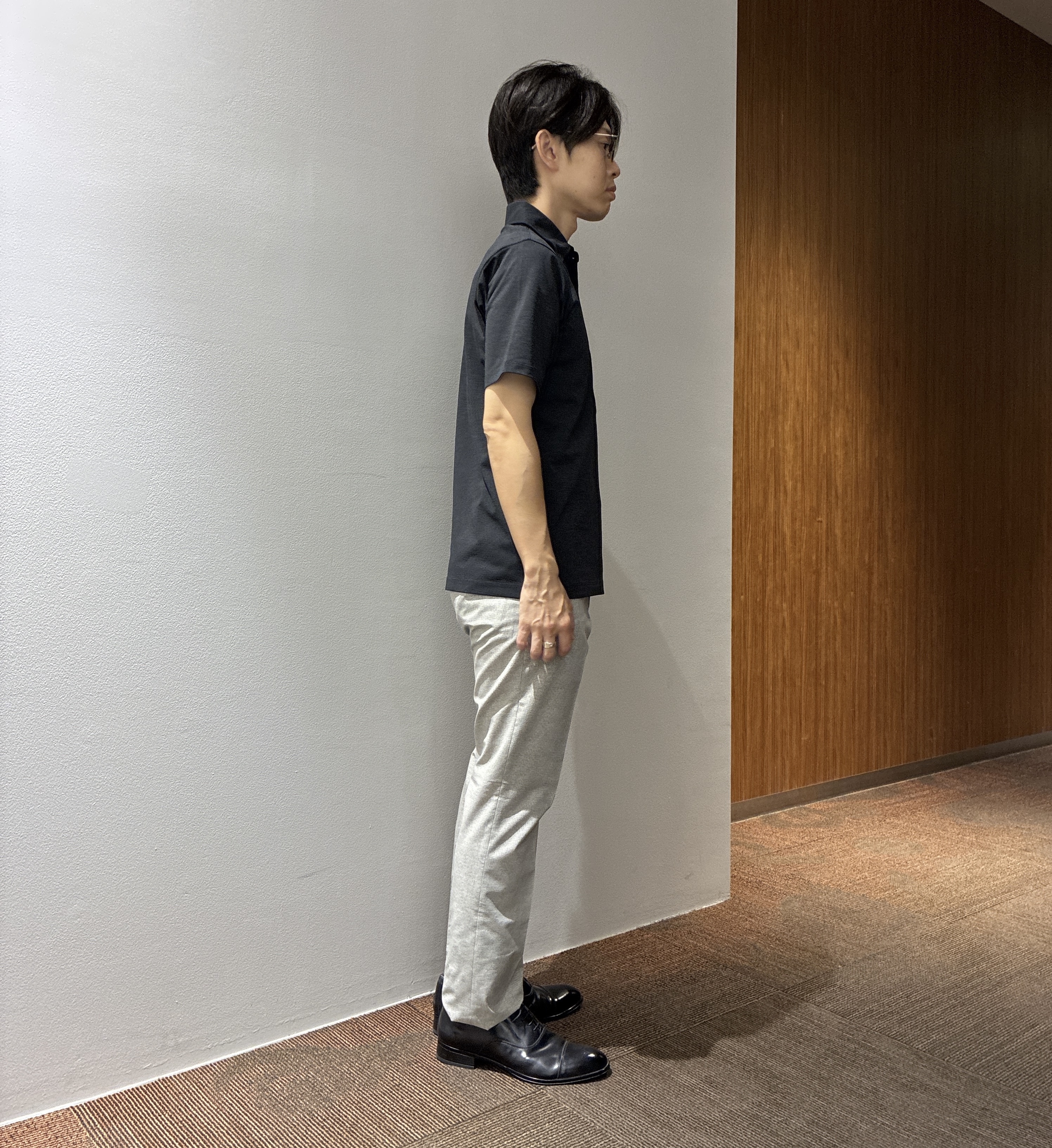 わいずみさんの「TAKEO KIKUCHI｜【抗菌防臭】COOL DOTS（R）ドビープリント ジャケット」を使ったコーディネート