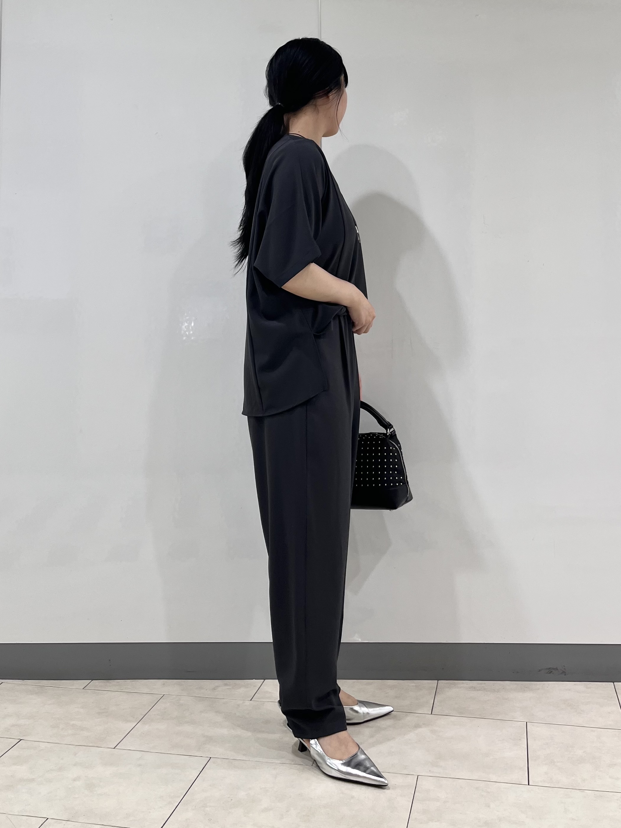 hasuさんの「INDIVI｜【着る日傘】ドルマントップス」を使ったコーディネート