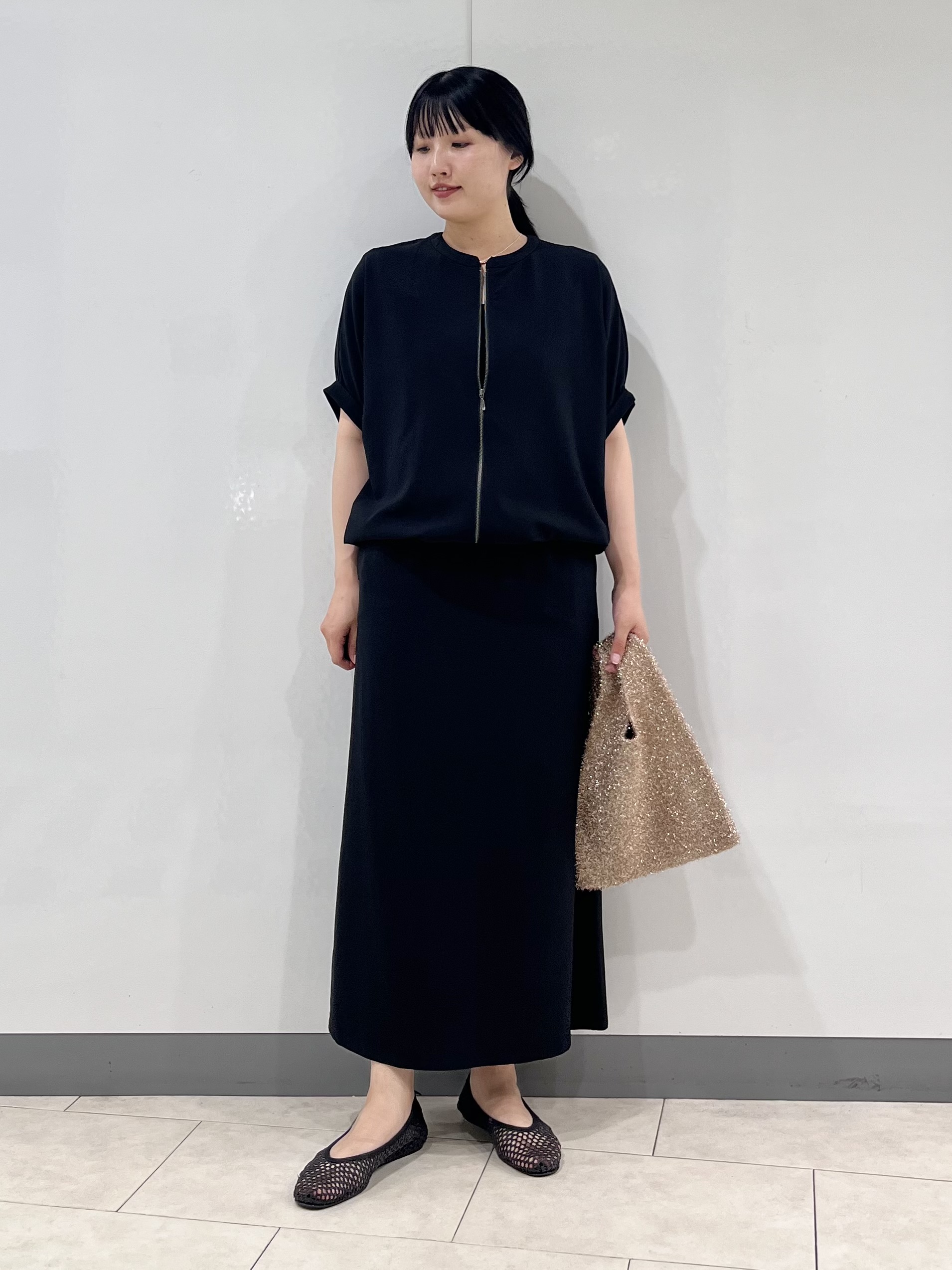 hasuさんの「INDIVI｜【着る日傘】ドルマンフォルムブルゾン」を使ったコーディネート