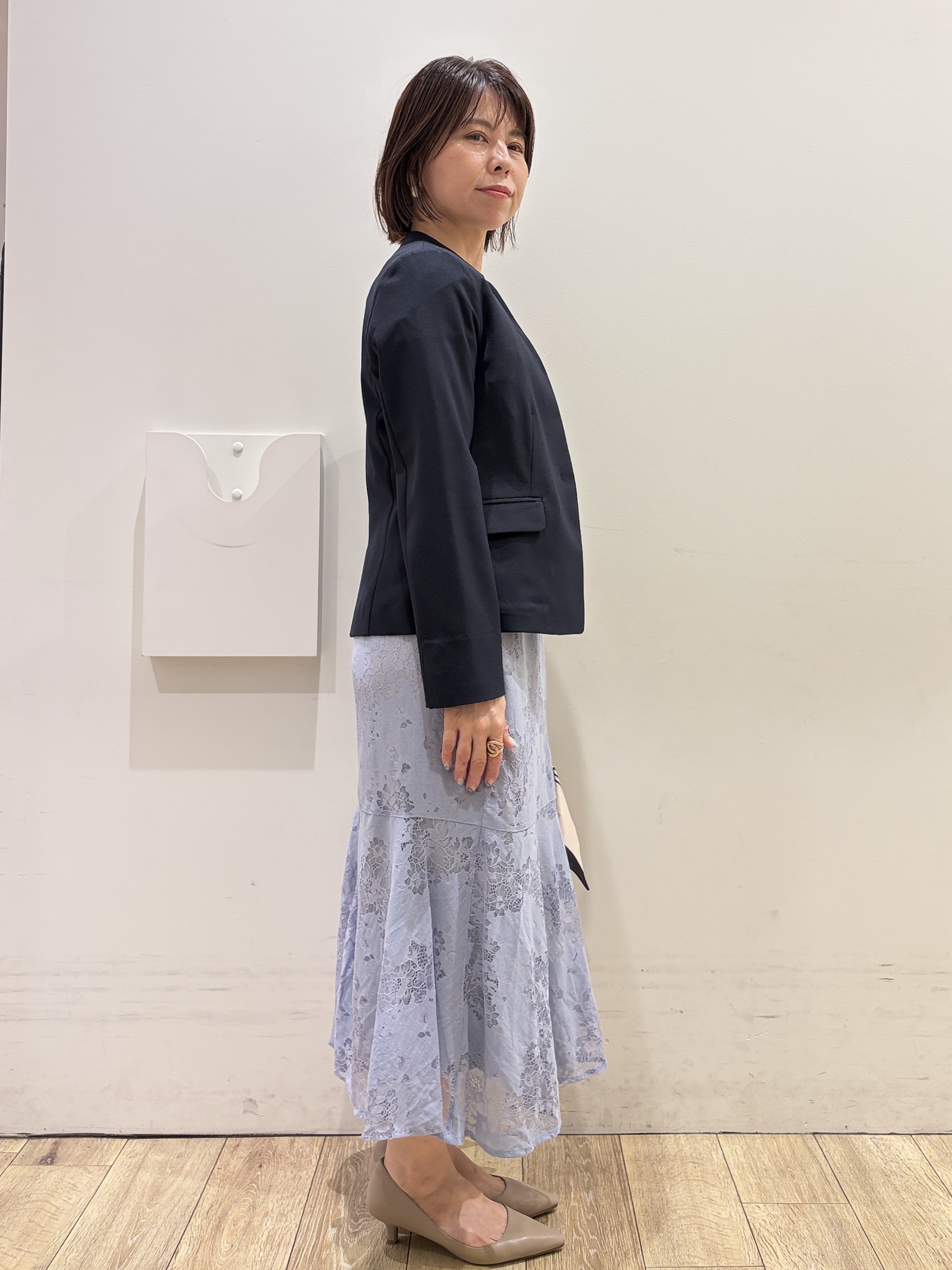 YUKOさんの「index｜【接触冷感／吸水速乾】ノーカラージャケット／セットアップ対応可《洗える／防シワ／ストレッチ》」を使ったコーディネート