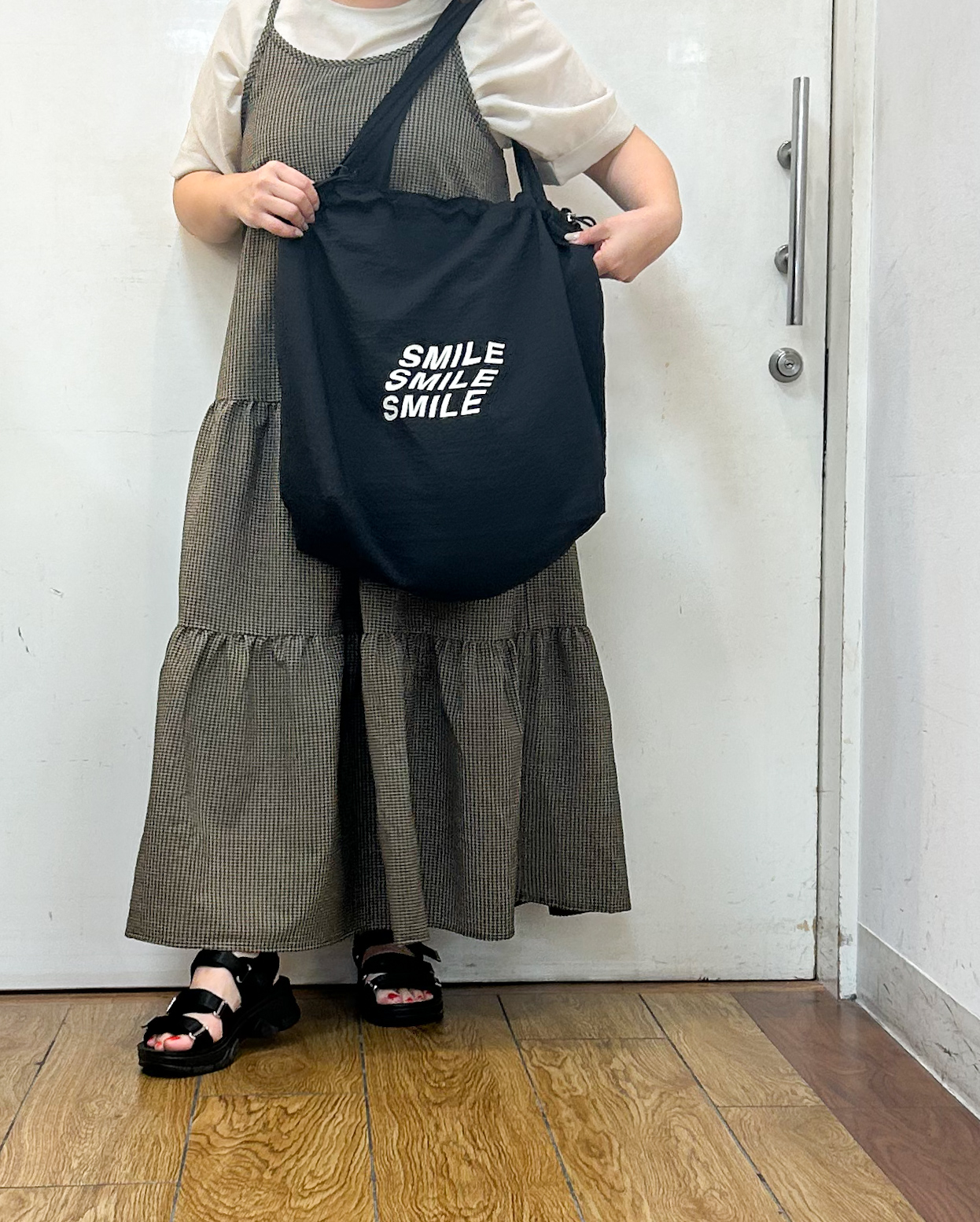 haruさんの「SHOO･LA･RUE｜【着丈選べる/ひんやり/体型カバー】洗濯後しわになりにくい さらさらドルマンブラウス」を使ったコーディネート