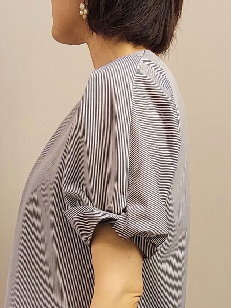 MAKIさんの「index｜【吸水速乾】ストライプ調デザインスリーブトップス《洗濯機OK》」を使ったコーディネート