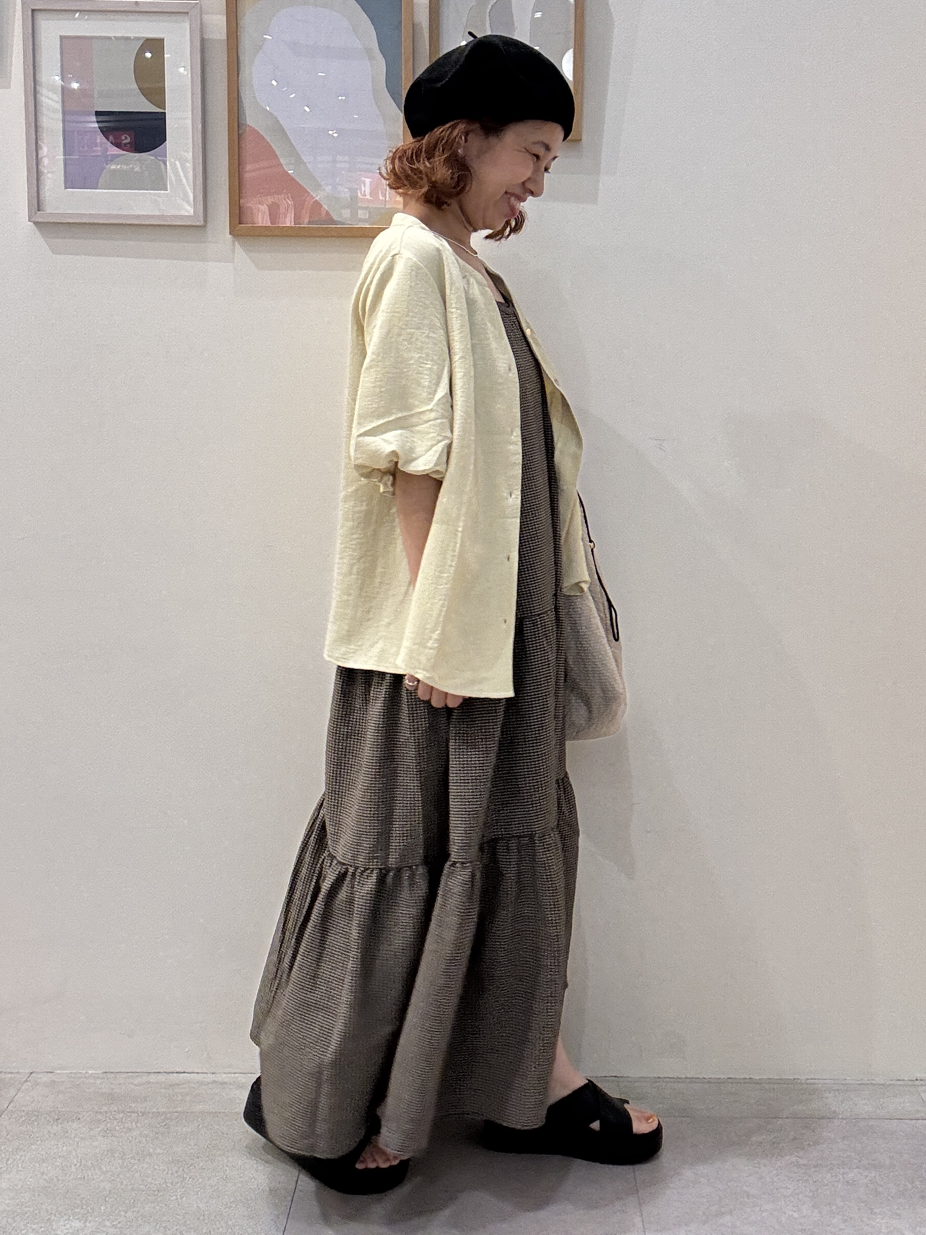 たけぴさんの「SHOO･LA･RUE｜【S-LL/洗濯機可】バルーンスリーブ　キーネックブラウス」を使ったコーディネート