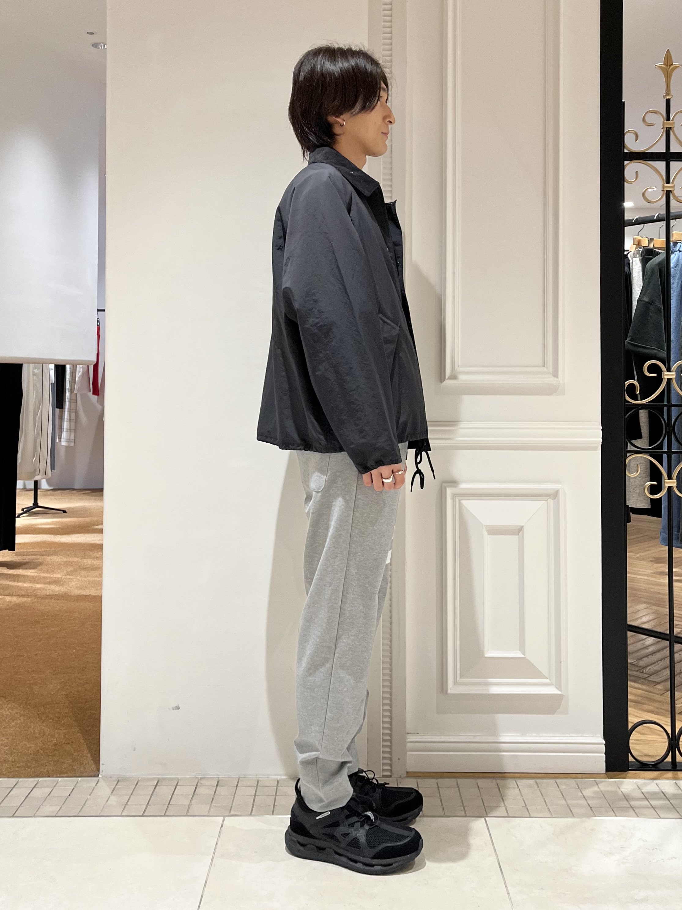 Watanabeさんの「DRESSTERIOR｜【接触冷感／抗菌防臭／消臭】ICE CLEAR COTTON フロッグオーバーフィットTシャツ」を使ったコーディネート