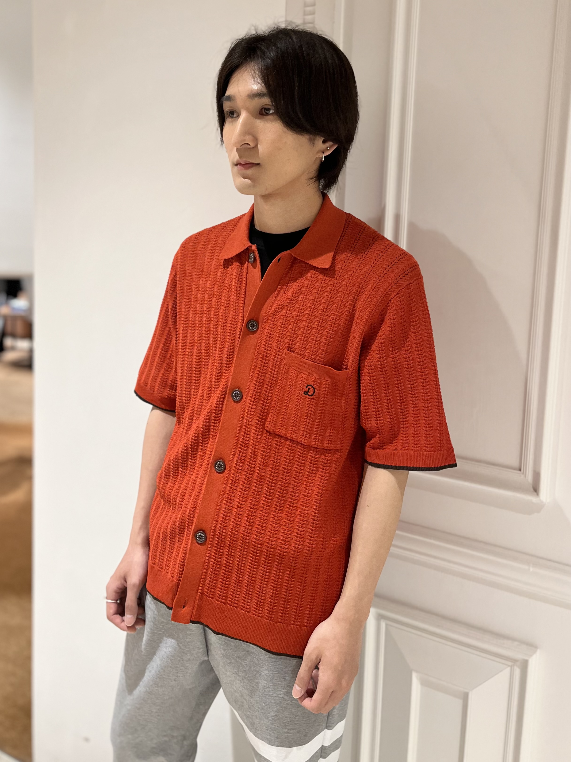 Watanabeさんの「DRESSTERIOR｜【Safari5月号掲載】ウォッシャブル キューバニットシャツ」を使ったコーディネート