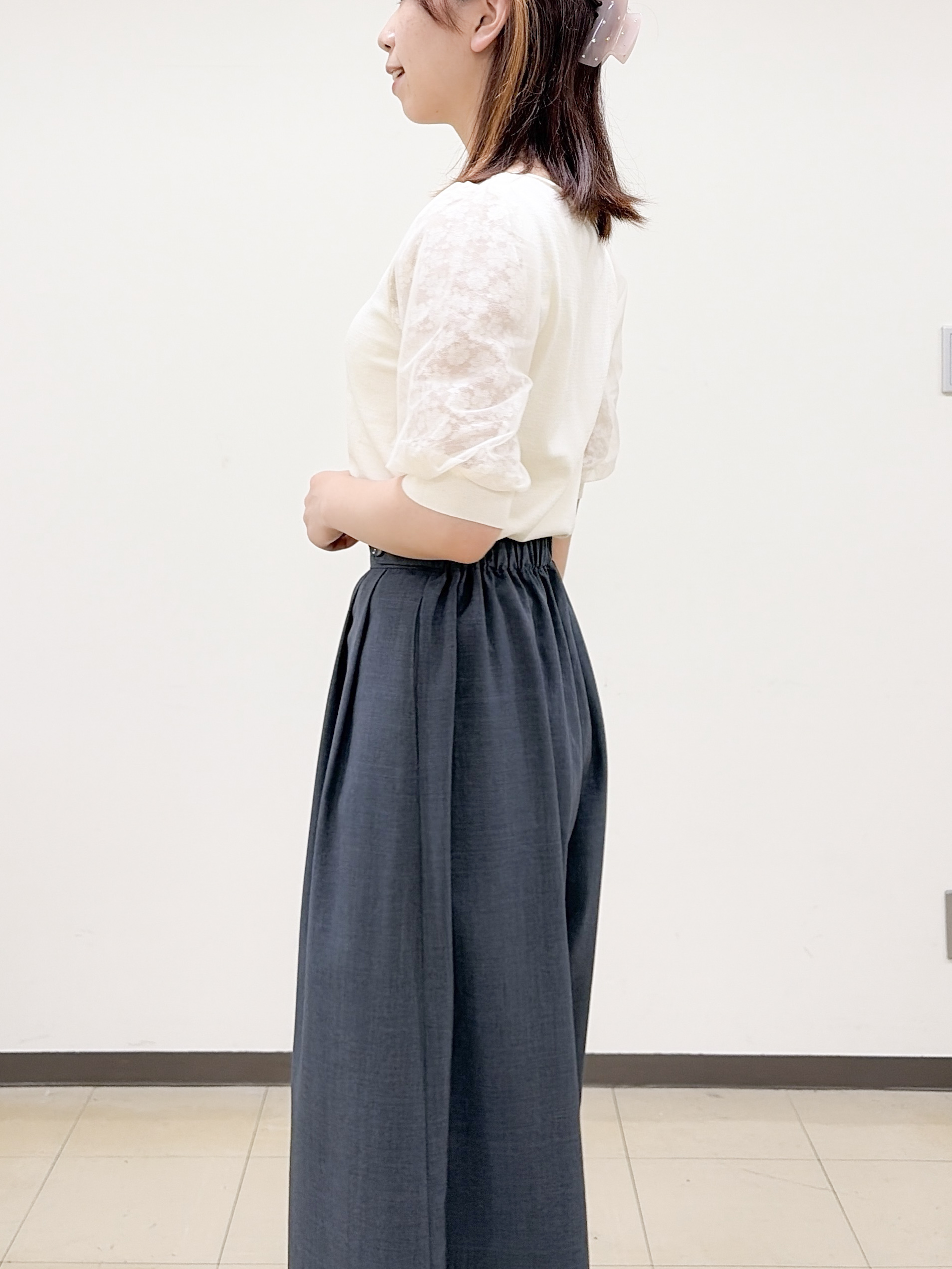yurinaさんの「index｜【UVケア】レーススリーブハートネックニット《洗濯機OK／抗ピル／XS～LL》」を使ったコーディネート