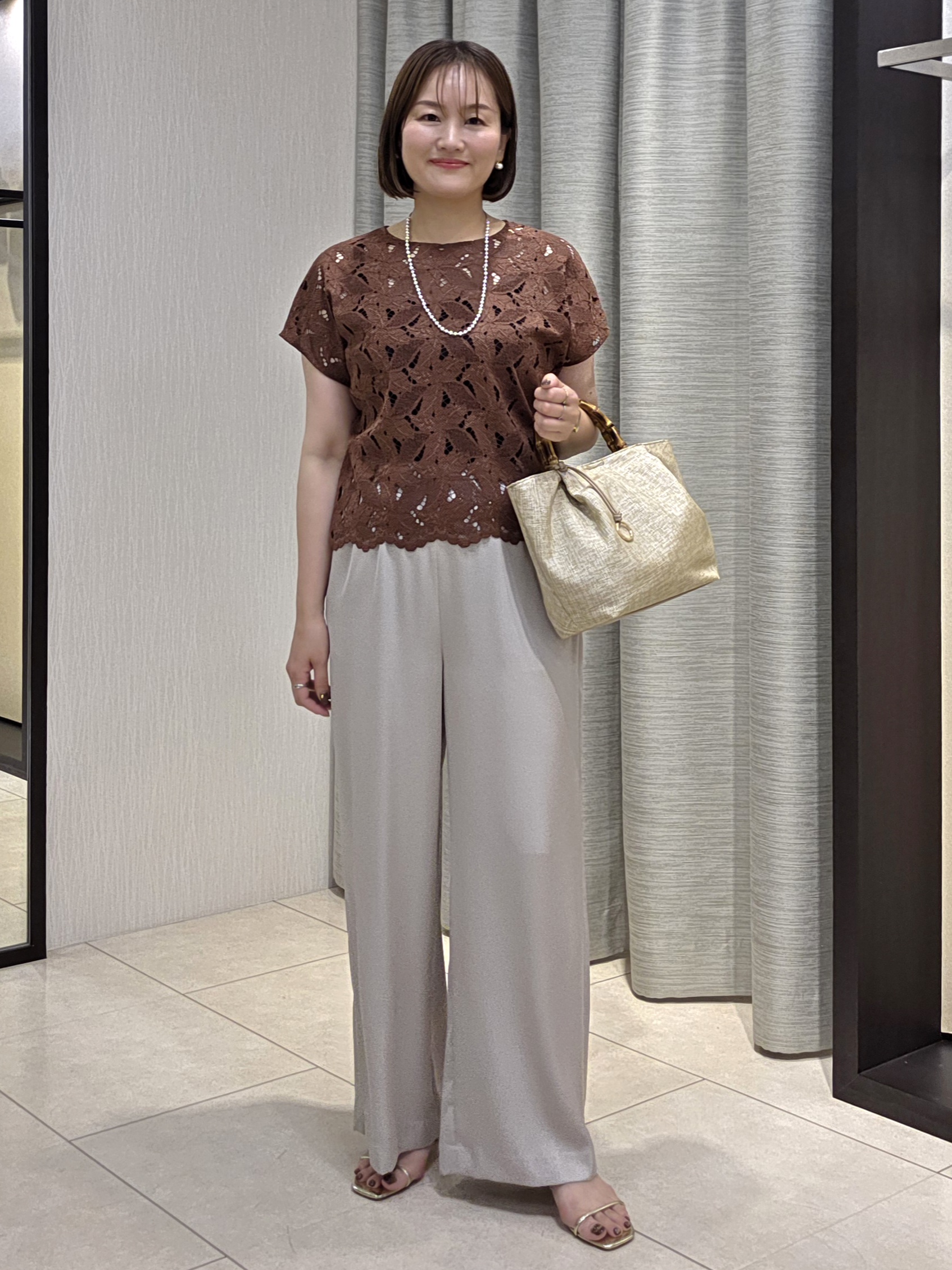 naokoさんの「UNTITLED｜【セットアップ可能】リーフレースブラウス」を使ったコーディネート
