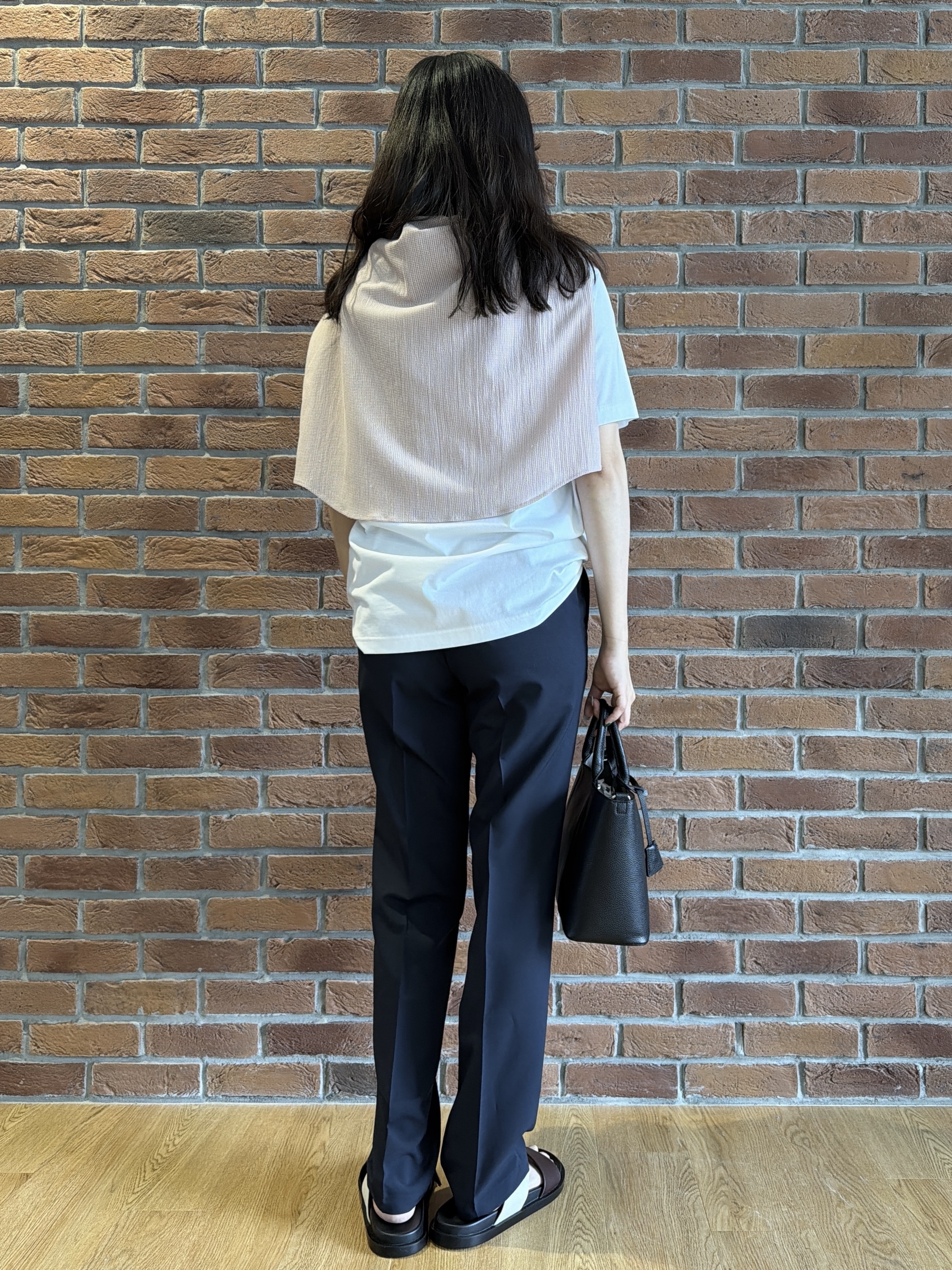 Akutagawaさんの「TAKEO KIKUCHI｜【日本製】ワンポイント刺繍 半袖Tシャツ」を使ったコーディネート