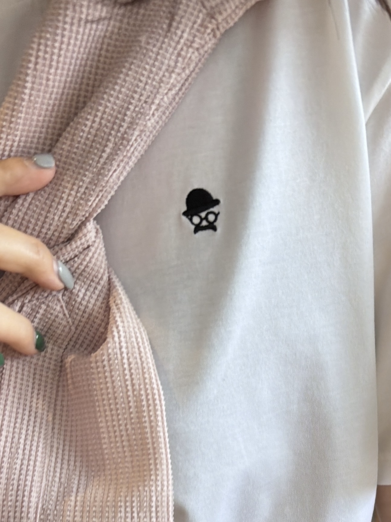 Akutagawaさんの「TAKEO KIKUCHI｜【日本製】ワンポイント刺繍 半袖Tシャツ」を使ったコーディネート