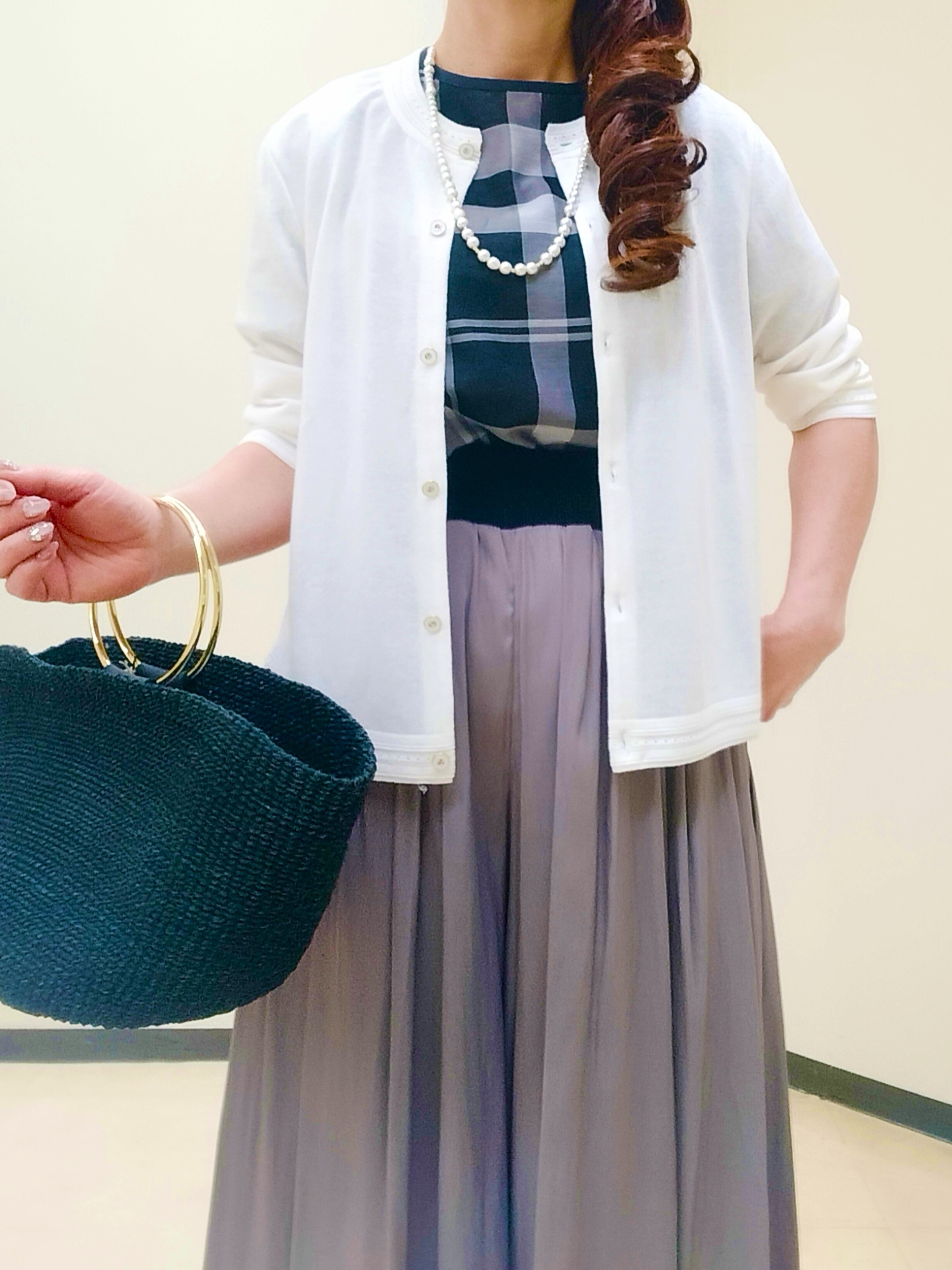 花さんの「Reflect｜七分袖ニットカーディガン」を使ったコーディネート