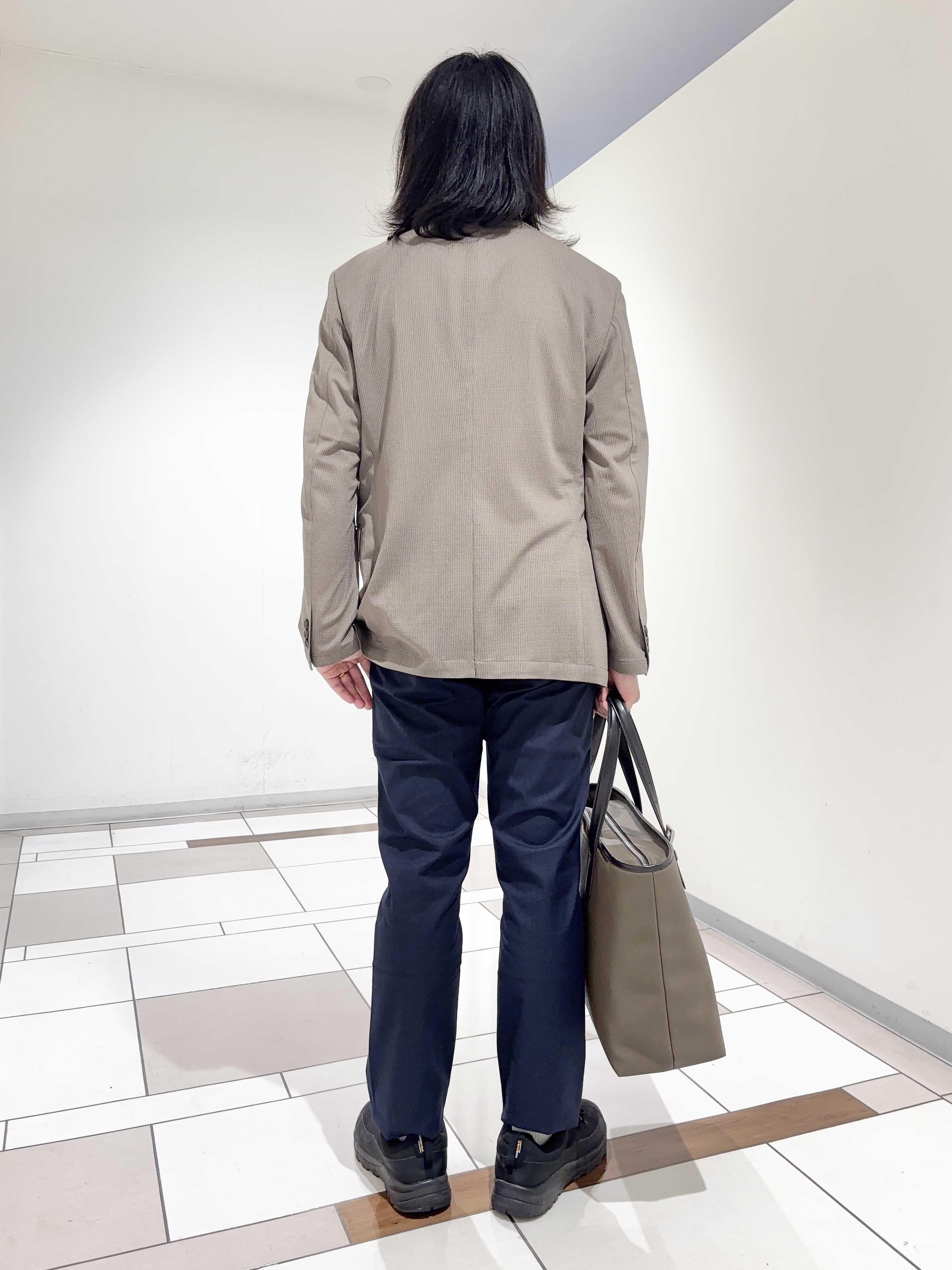 及川さんの「TAKEO KIKUCHI｜【Begin5月号掲載/通気性】トリコットサッカー ジャケット」を使ったコーディネート