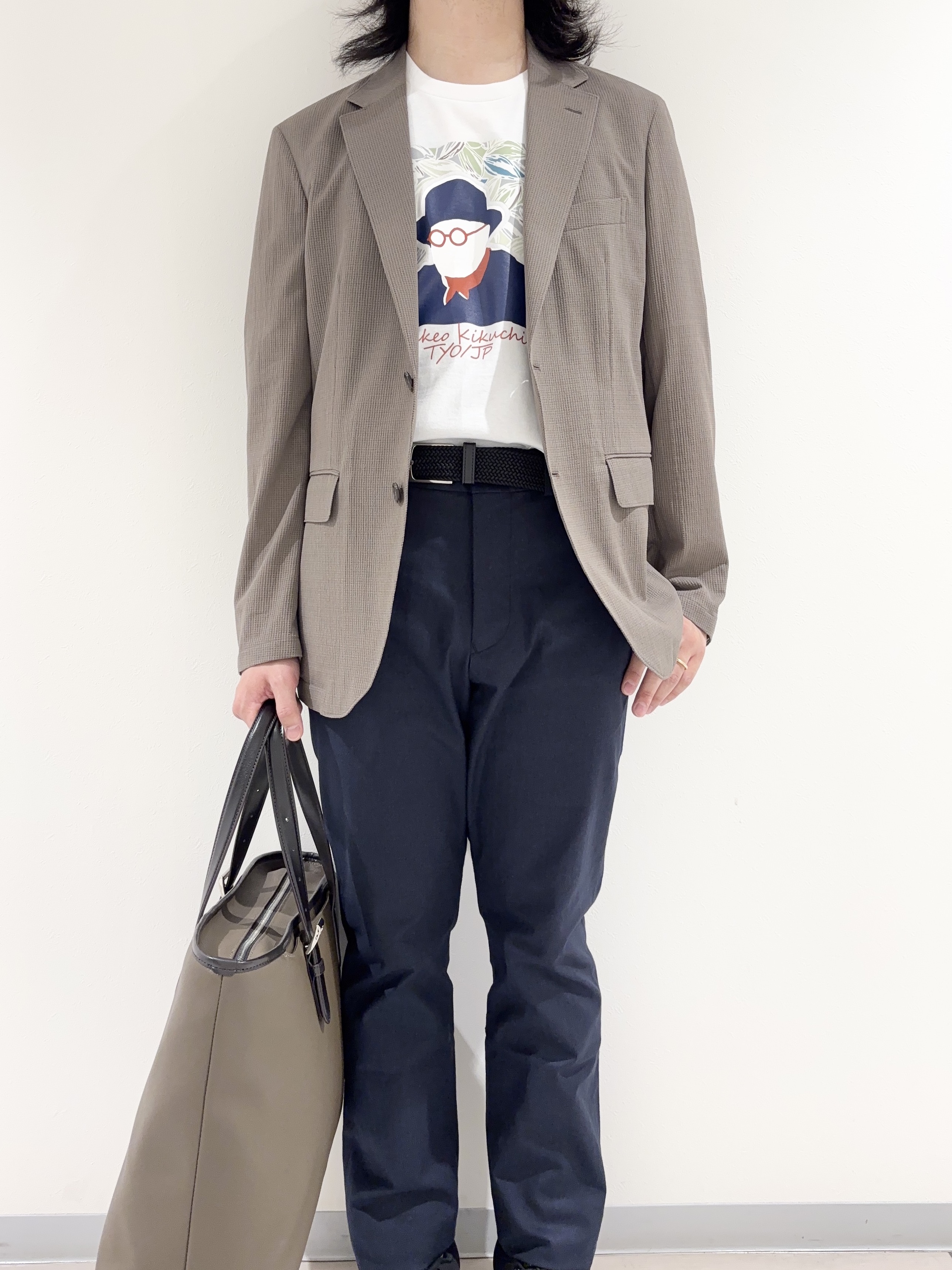 及川さんの「TAKEO KIKUCHI｜【Begin5月号掲載/通気性】トリコットサッカー ジャケット」を使ったコーディネート