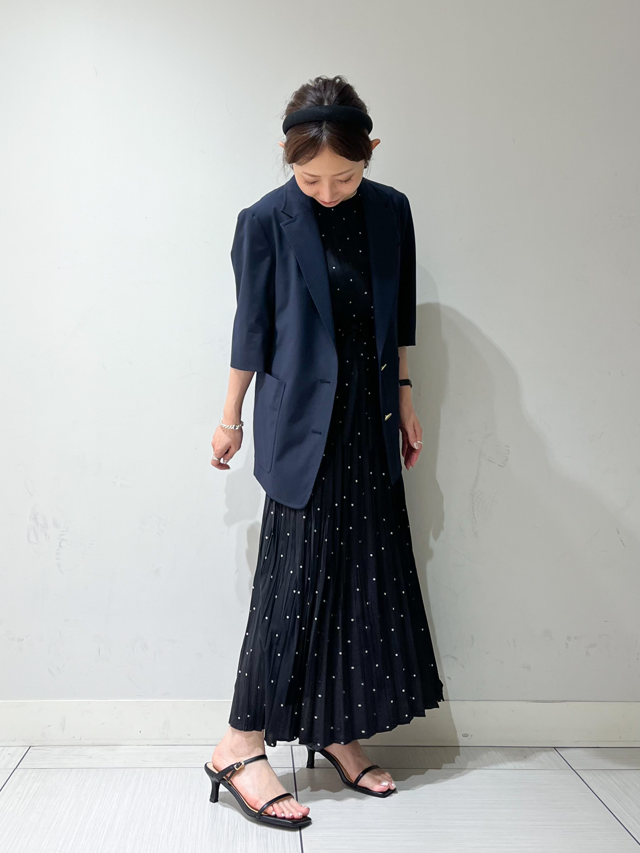 じゅんさんの「DRESSTERIOR｜【接触冷感/セットアップ可】 2WAYストレッチスリークオータージャケット」を使ったコーディネート