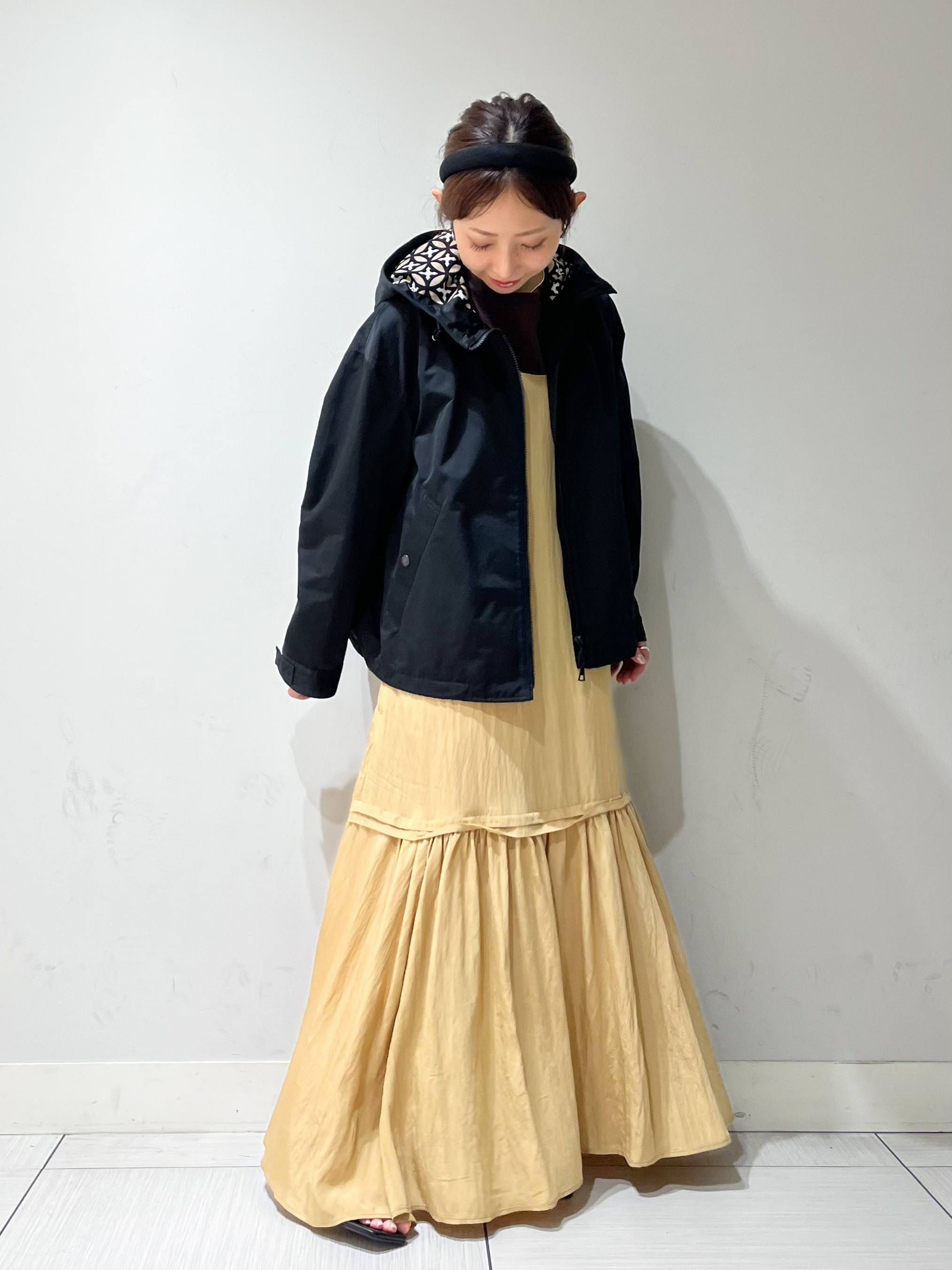 じゅんさんの「DRESSTERIOR｜【ウォッシャブル/撥水素材】撥水ツイル マウンテンパーカー」を使ったコーディネート