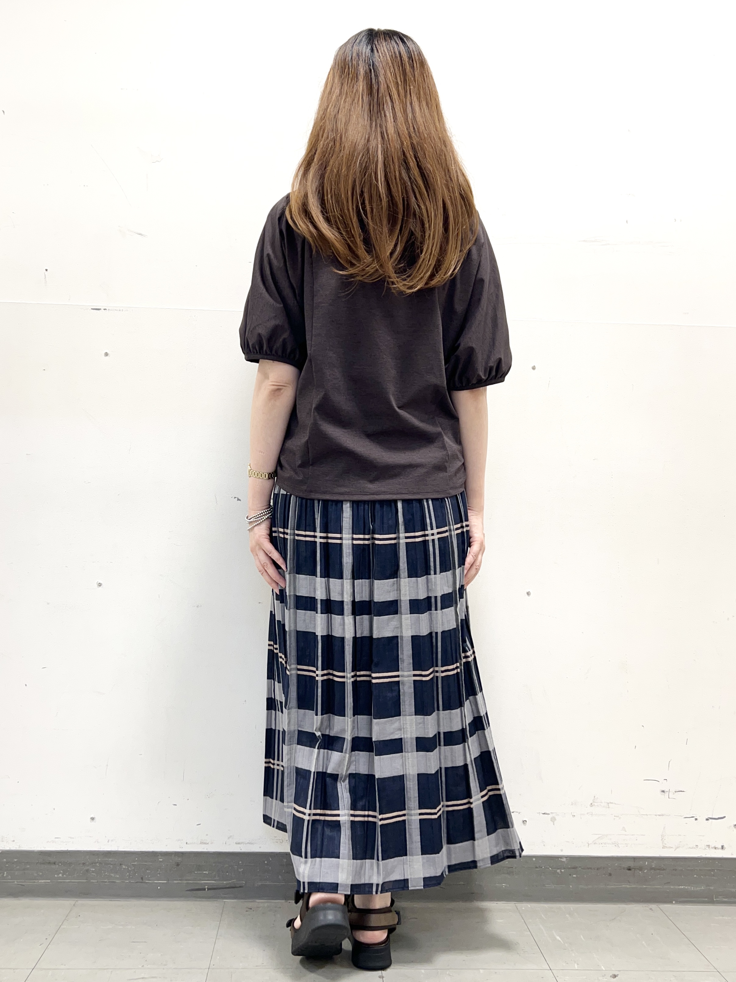yuさんの「Reflect｜【UVカット／接触冷感／吸水速乾】ギャザースリーブカットソー」を使ったコーディネート