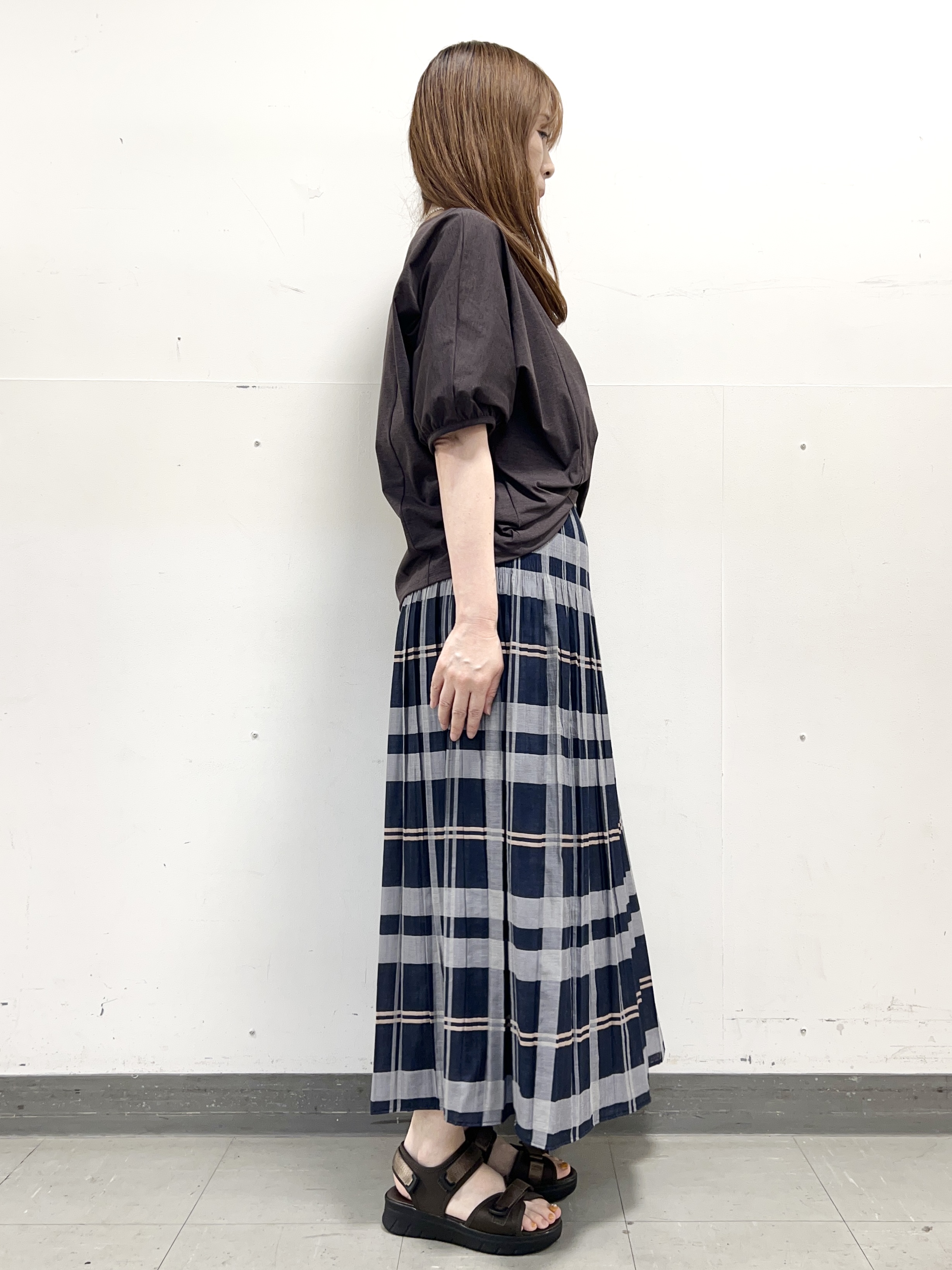 yuさんの「Reflect｜【UVカット／接触冷感／吸水速乾】ギャザースリーブカットソー」を使ったコーディネート