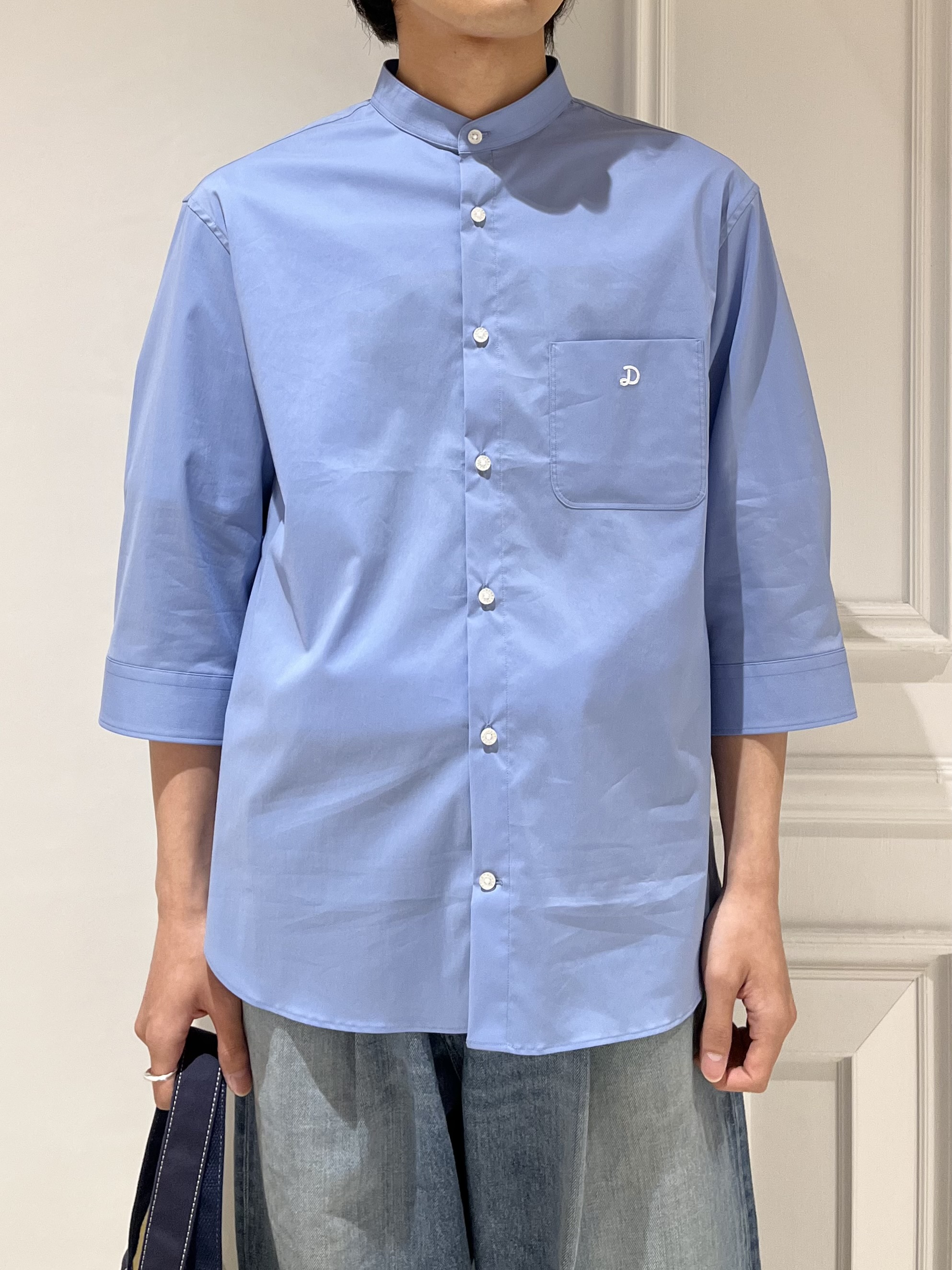 Watanabeさんの「DRESSTERIOR｜オーガニックコットン ストレッチバンドカラーシャツ」を使ったコーディネート