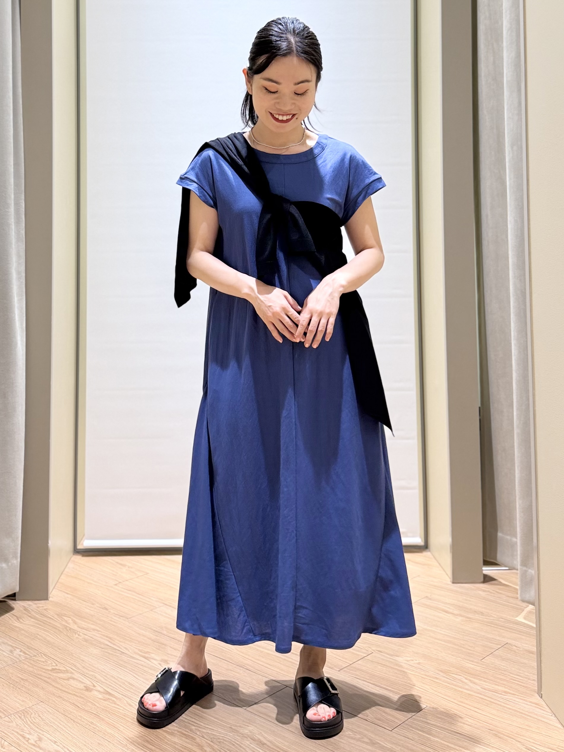 あんりさんの「grove｜高評価！【接触冷感／UVカットetc】ベーシックショートカーディガン」を使ったコーディネート