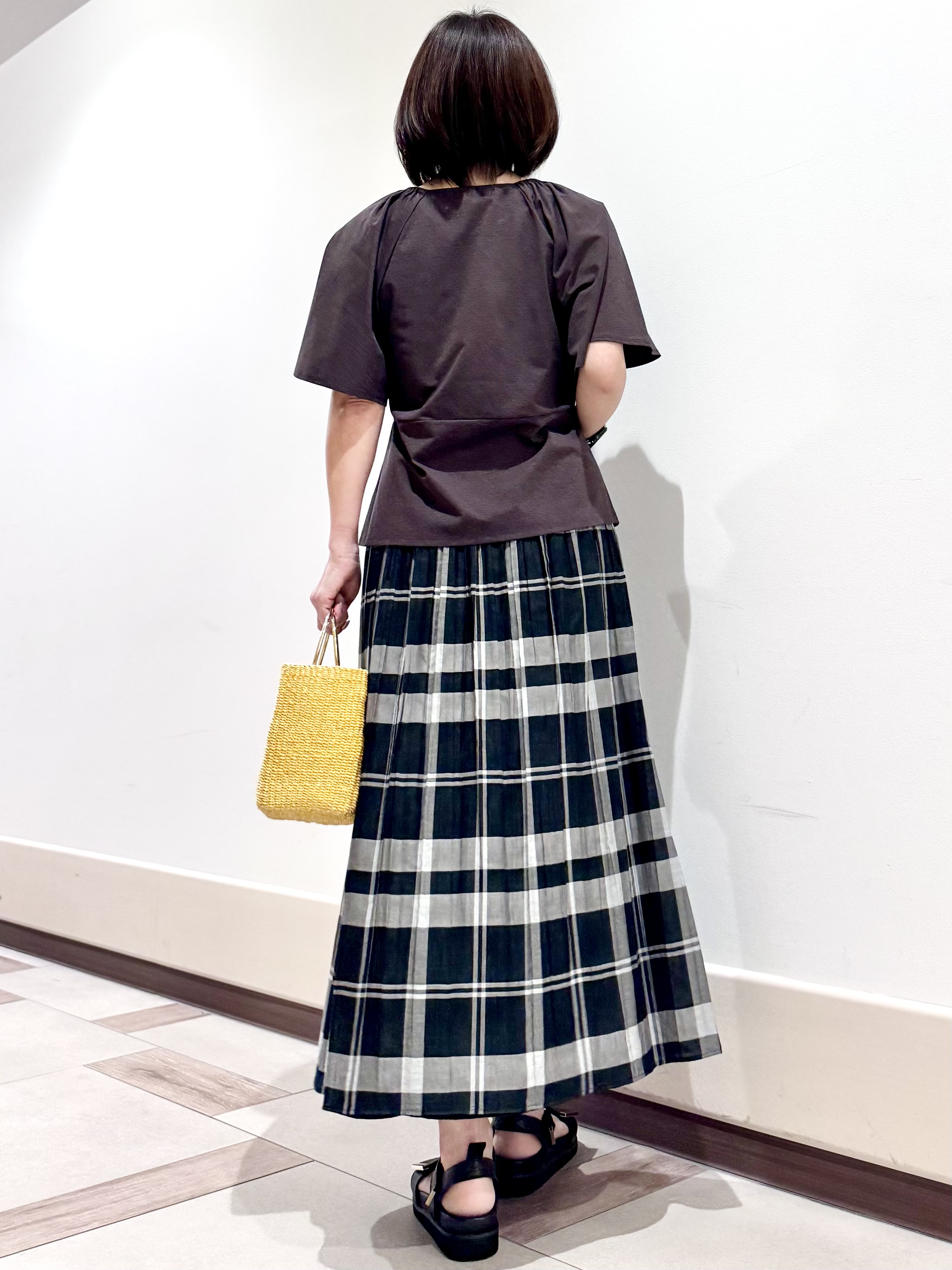 kaeさんの「Reflect｜【UVカット／接触冷感／吸水速乾】フレアスリーブペプラムカットソー」を使ったコーディネート
