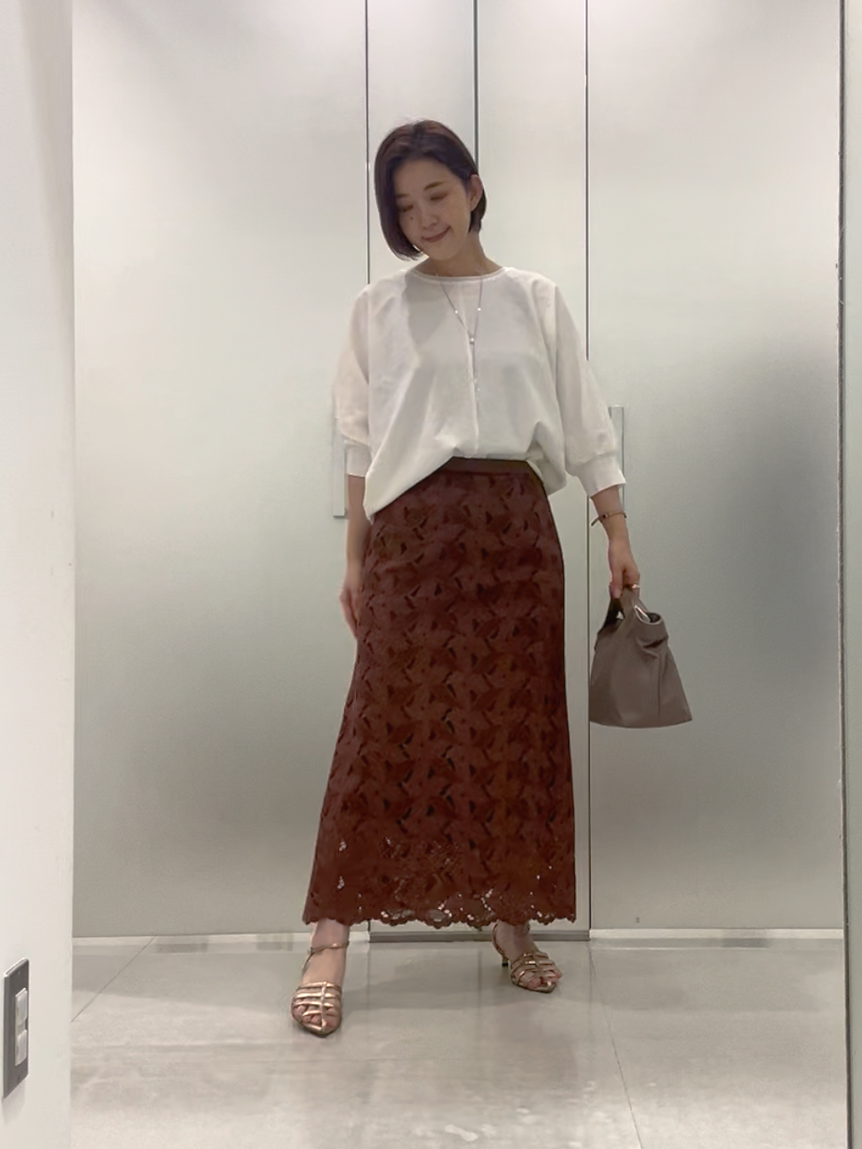 まどかさんの「UNTITLED｜【吸水速乾/UVカット】ドルマンスリーブブラウス」を使ったコーディネート
