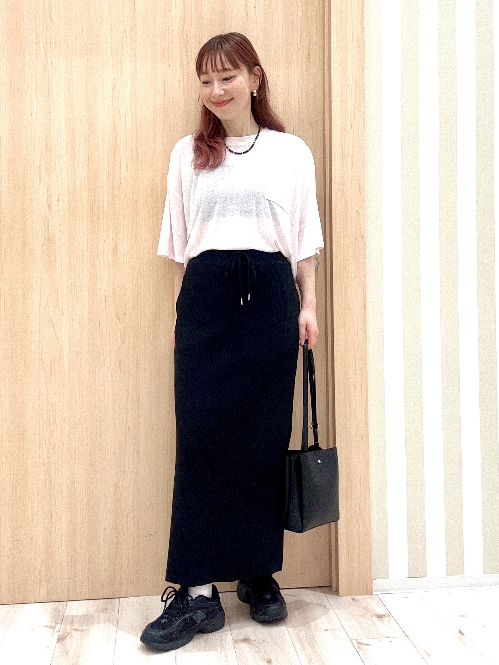 ririさんの「SHOO･LA･RUE｜【S-LL/洗濯機可/体型カバー】ゆるっとこなれる 大人のシアースラブTシャツ」を使ったコーディネート