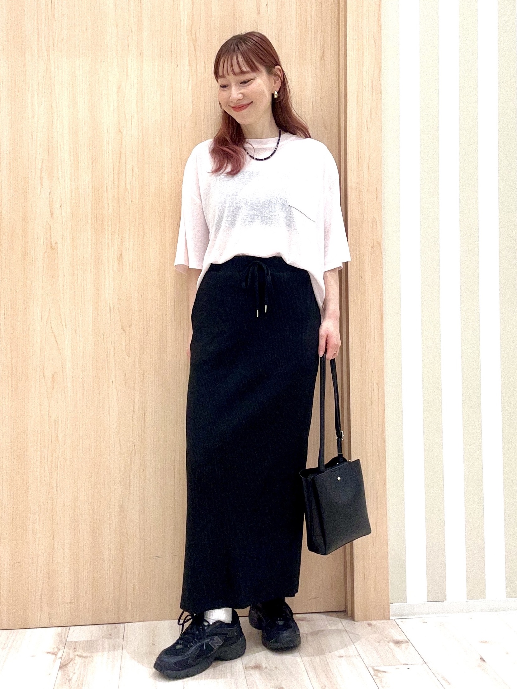 ririさんの「SHOO･LA･RUE｜【S-LL/洗濯機可/体型カバー】ゆるっとこなれる 大人のシアースラブTシャツ」を使ったコーディネート