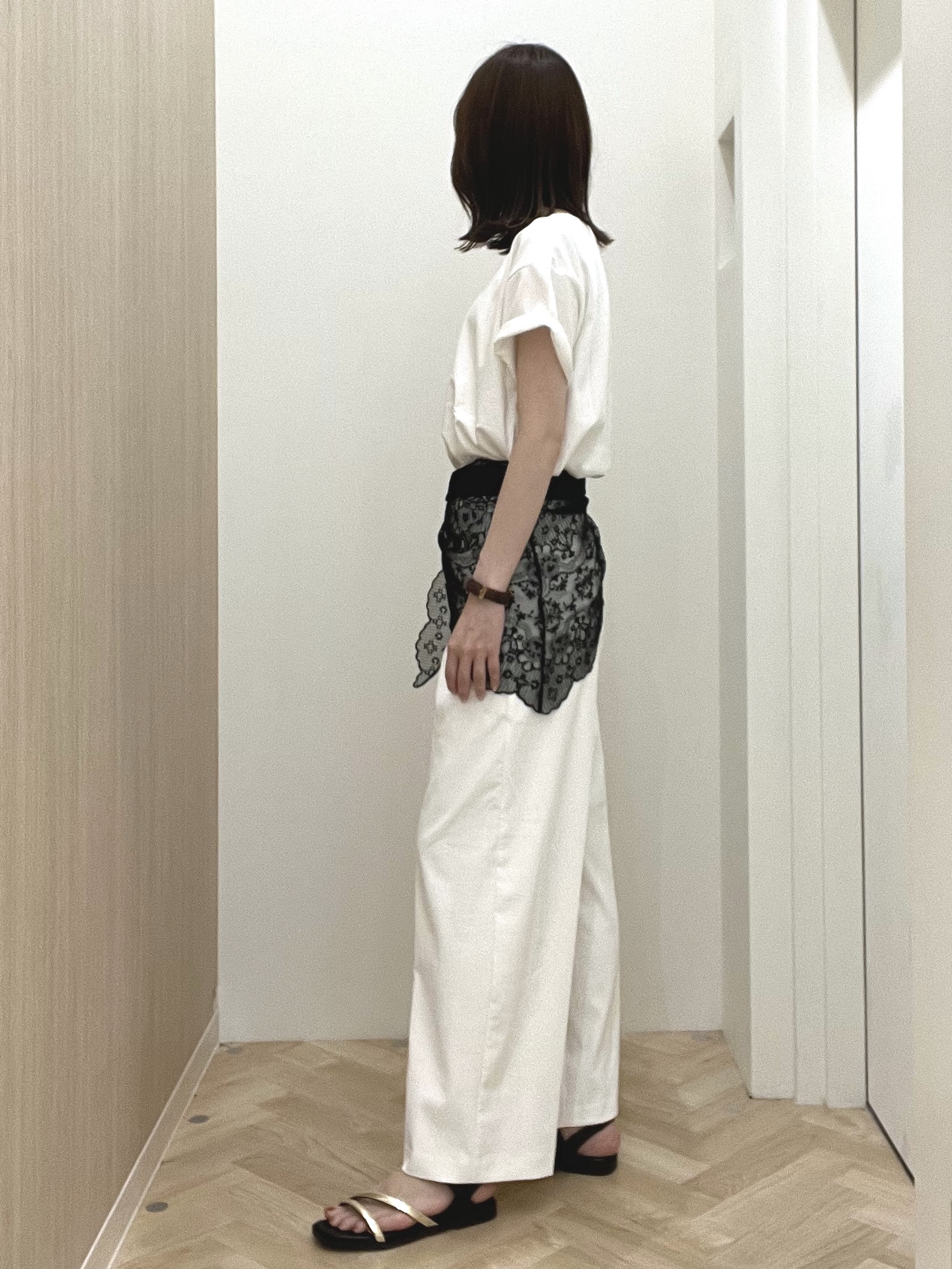  おまつさんの「grove｜【遮熱／吸水速乾／接触冷感／UVカット】ベーシックロゴTシャツ」を使ったコーディネート