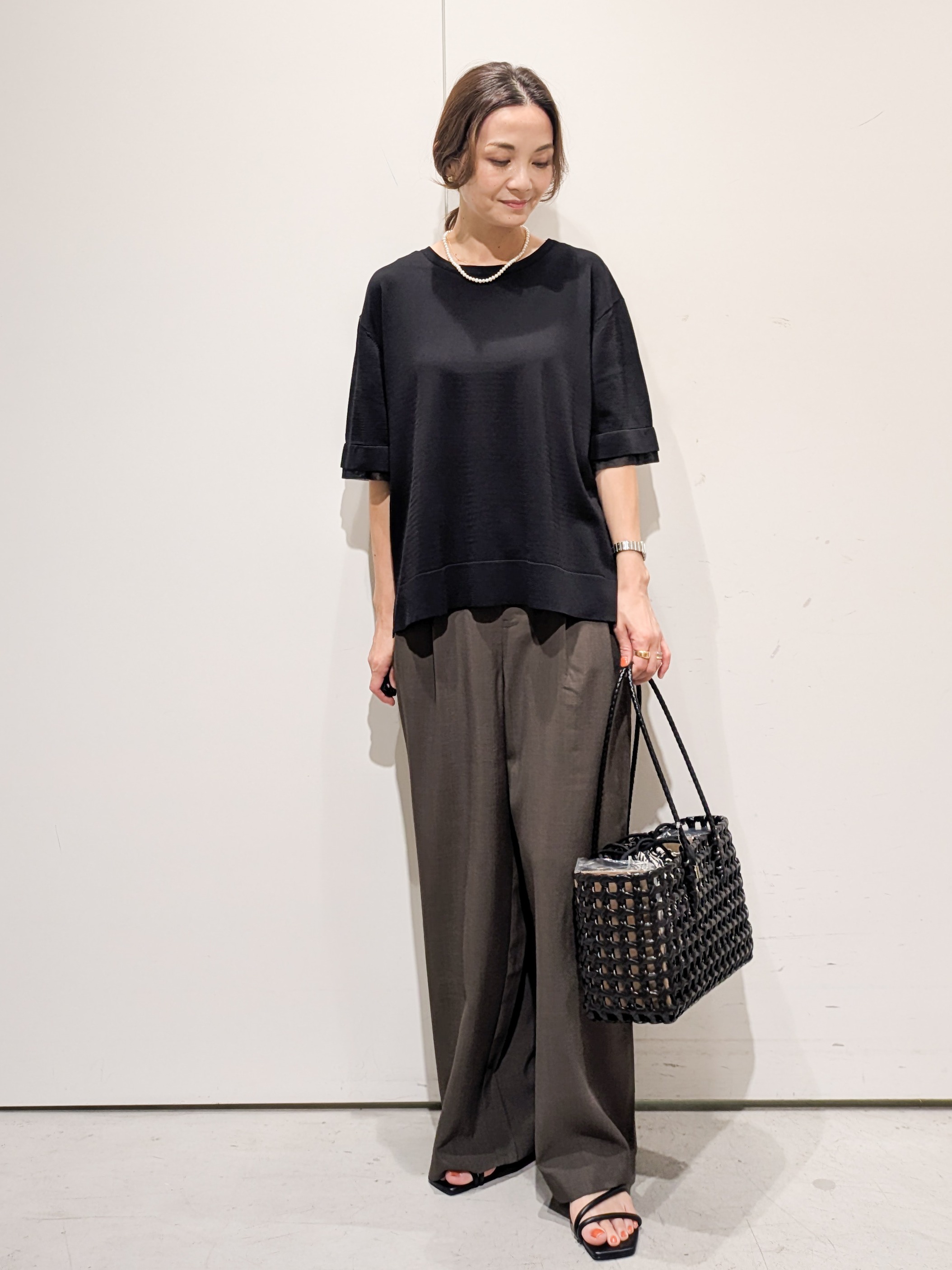 machiさんの「OPAQUE.CLIP｜【UV／接触冷感／抗ピル】シアー＆レイヤード風さらりニット《洗濯機OK》」を使ったコーディネート