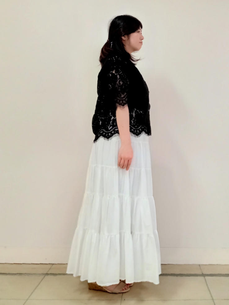emiさんの「DRESSTERIOR｜コードレースブラウス」を使ったコーディネート