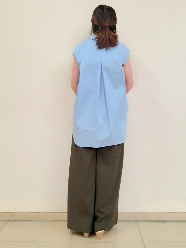 emiさんの「DRESSTERIOR｜フレンチスリーブ スキッパーブラウス」を使ったコーディネート
