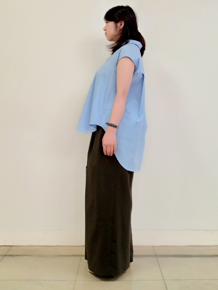 emiさんの「DRESSTERIOR｜フレンチスリーブ スキッパーブラウス」を使ったコーディネート
