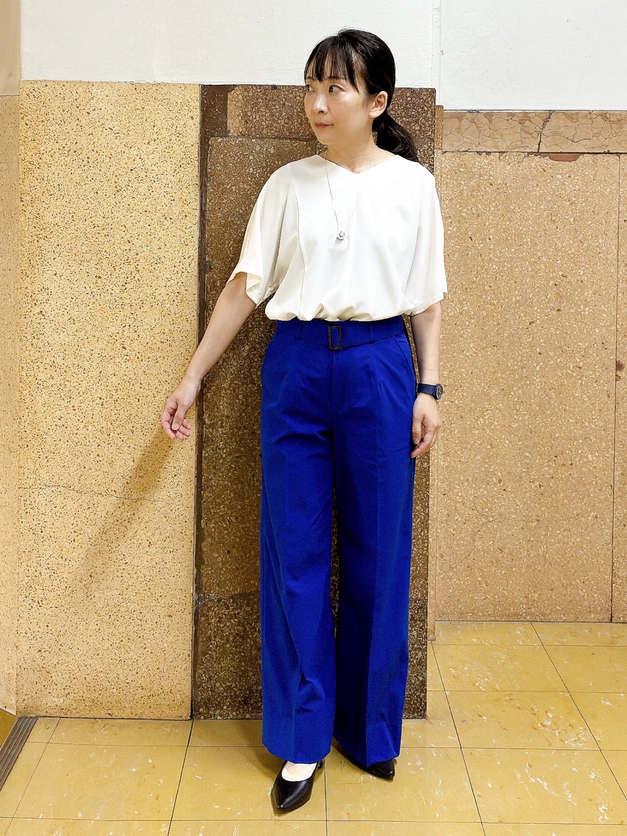 hattoriさんの「INDIVI｜【着る日傘】ドルマントップス」を使ったコーディネート
