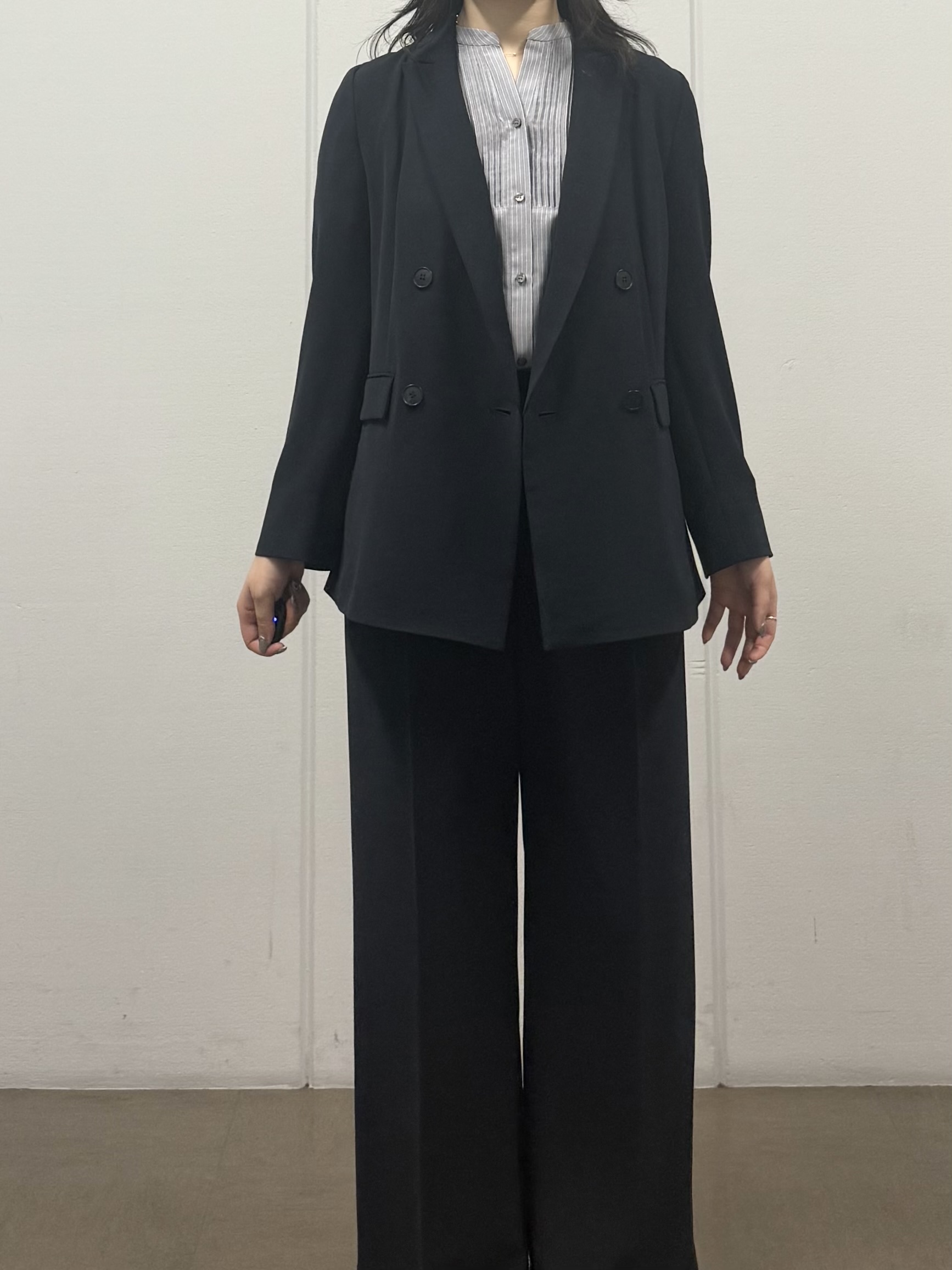 mizukiさんの「INDIVI｜【接触冷感/洗える】シアーシャンブレーピンタックブラウス」を使ったコーディネート