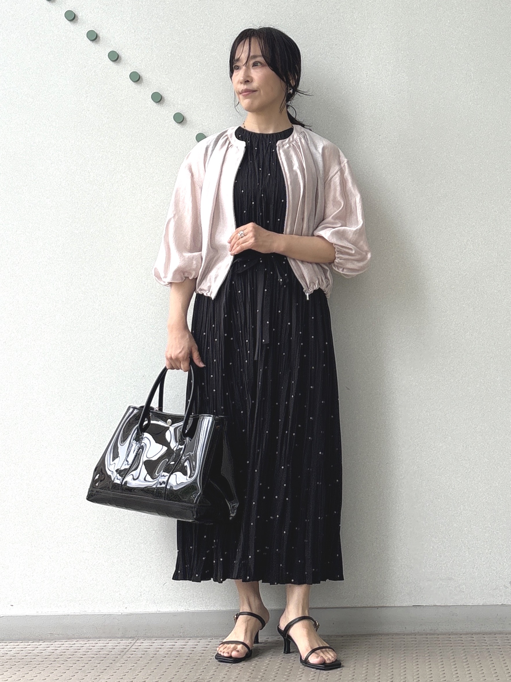 kawamuraさんの「DRESSTERIOR｜ウォッシャブル シアーショートブルゾン」を使ったコーディネート